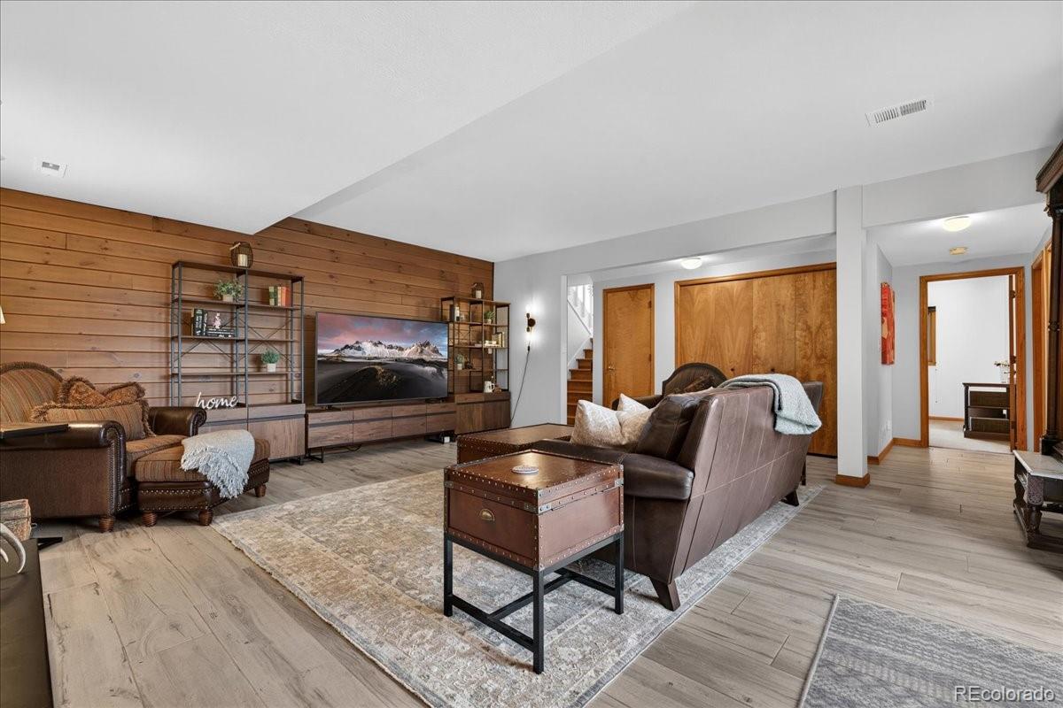 MLS Image #27 for 2368  bitterroot lane,golden, Colorado