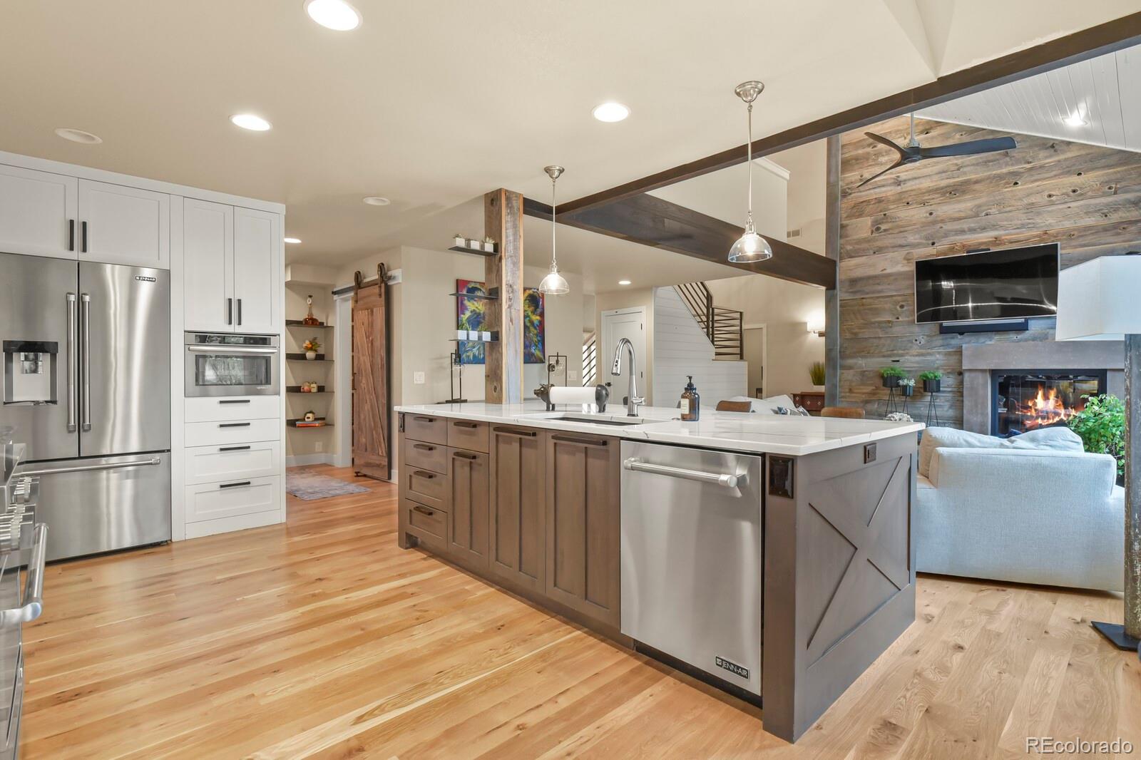 MLS Image #11 for 2  porcupine lane,littleton, Colorado