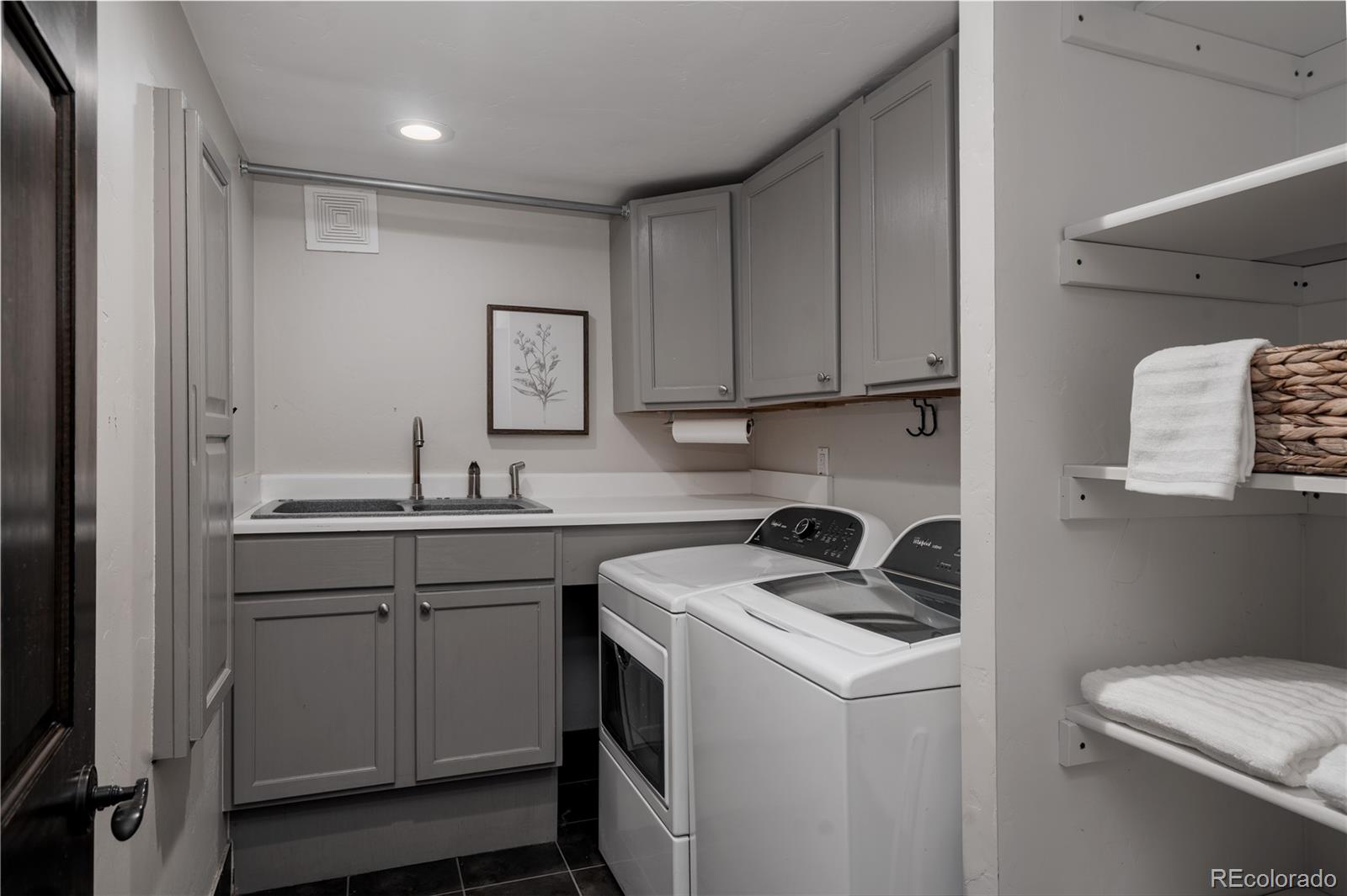 MLS Image #28 for 611 n lafayette street,denver, Colorado