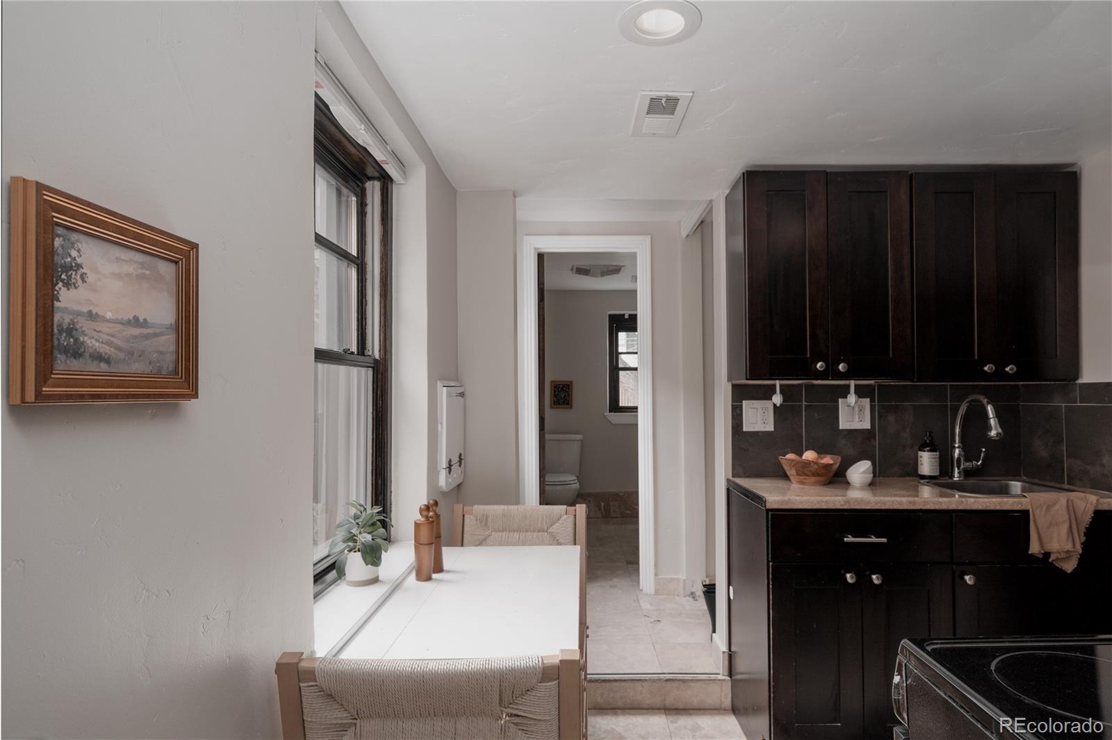 MLS Image #36 for 611 n lafayette street,denver, Colorado