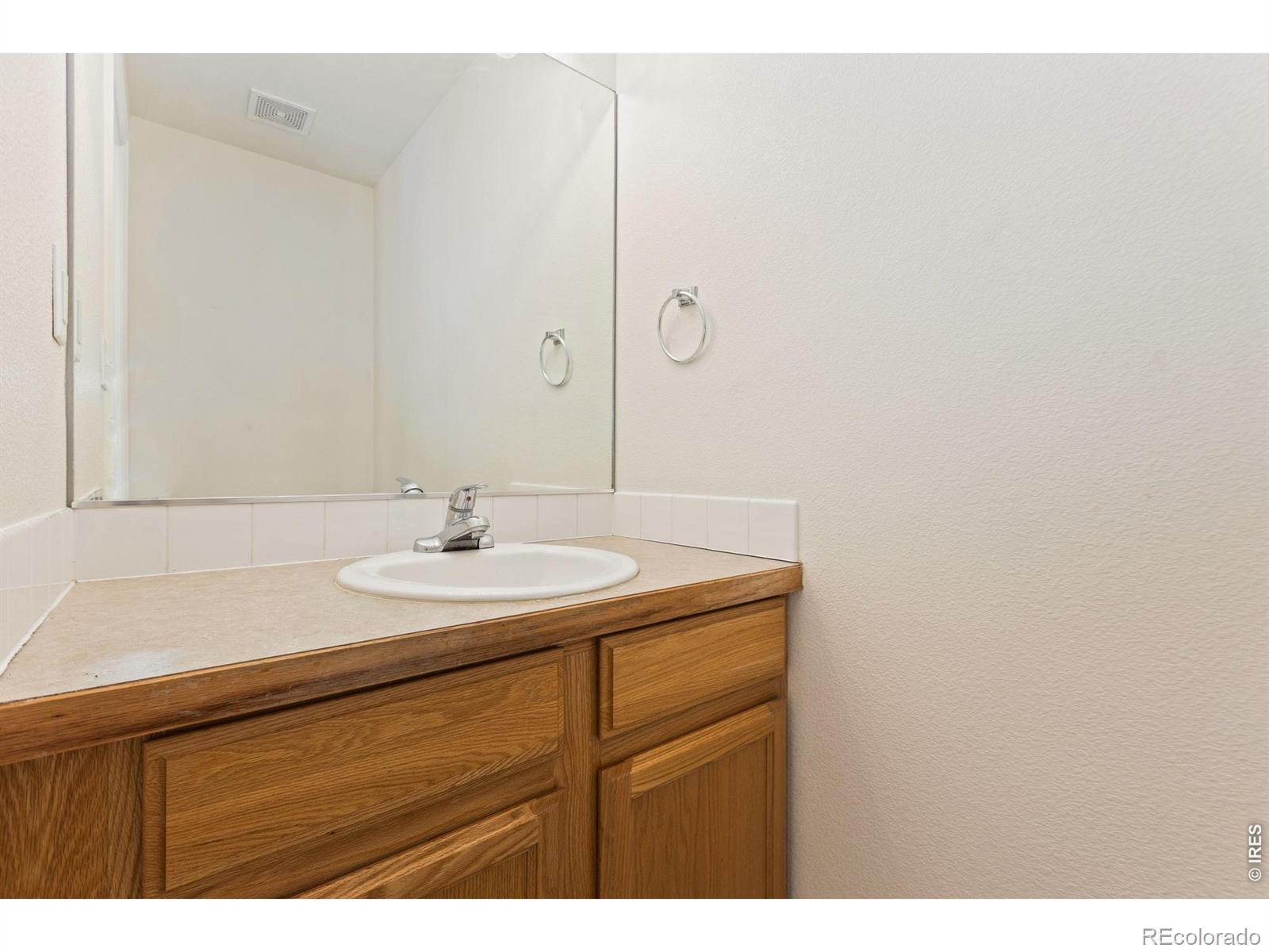 MLS Image #9 for 3030  45th avenue,greeley, Colorado