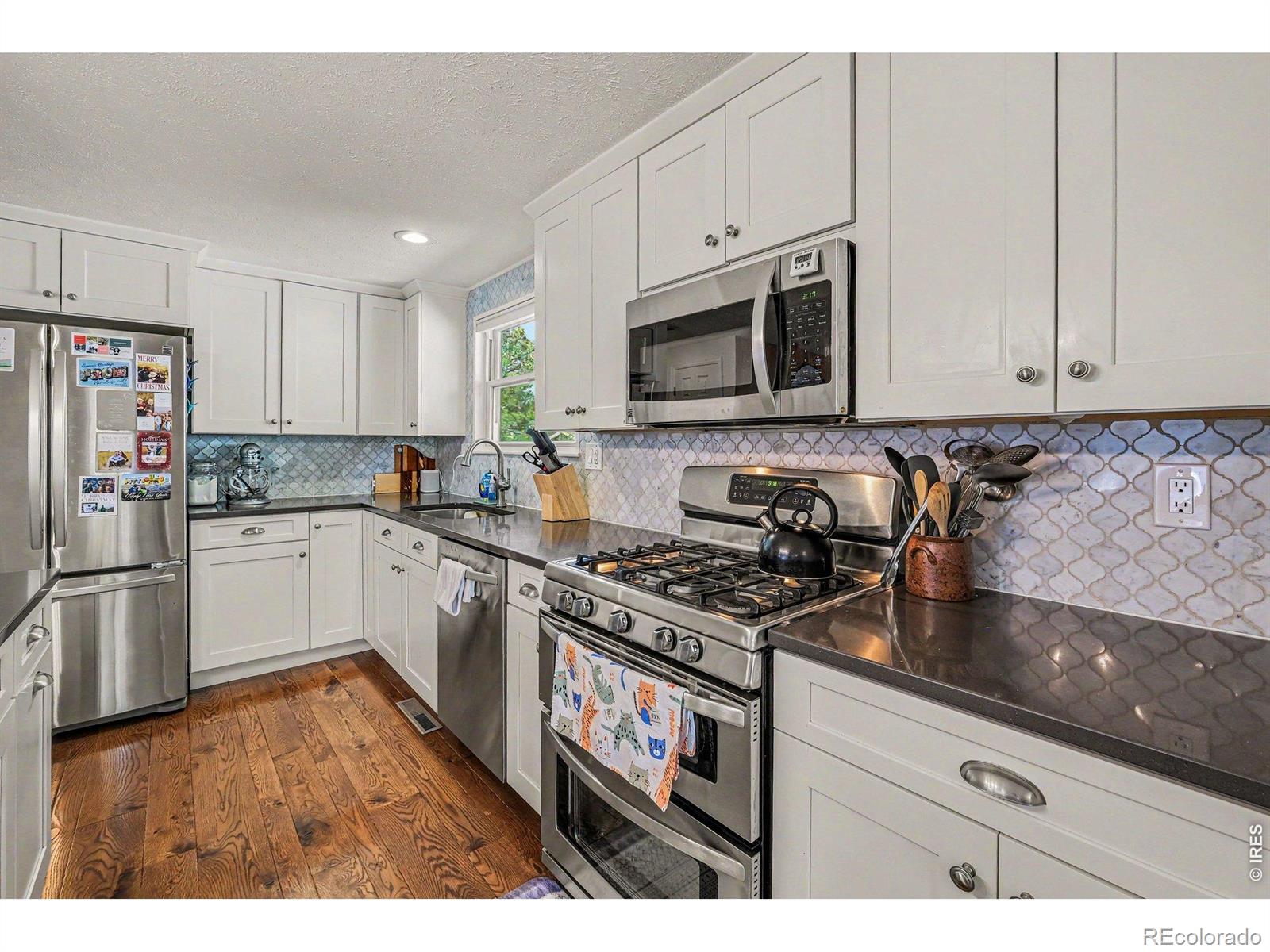 MLS Image #16 for 1912  devonshire drive,fort collins, Colorado