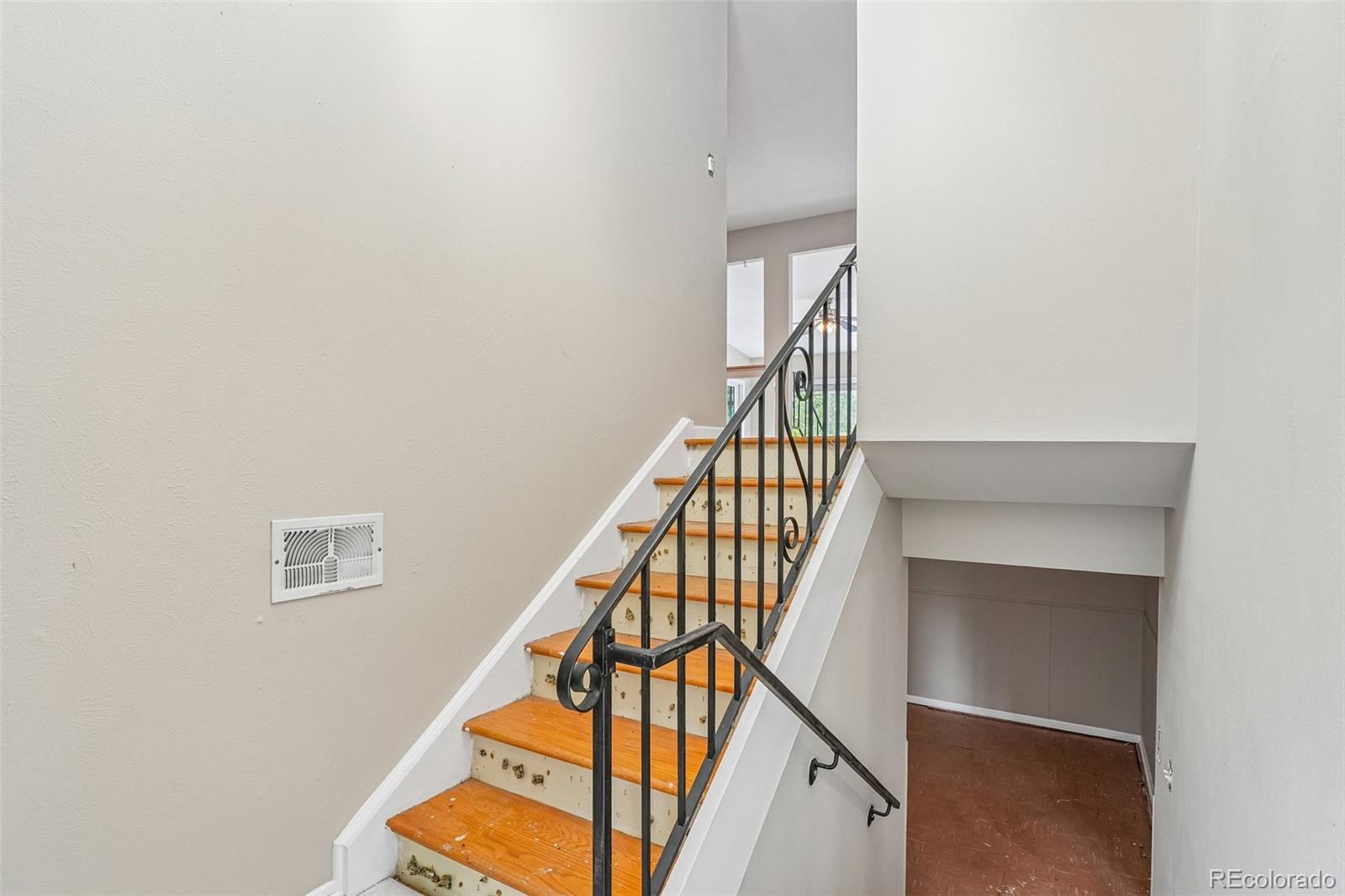 MLS Image #12 for 926 s robb way,lakewood, Colorado
