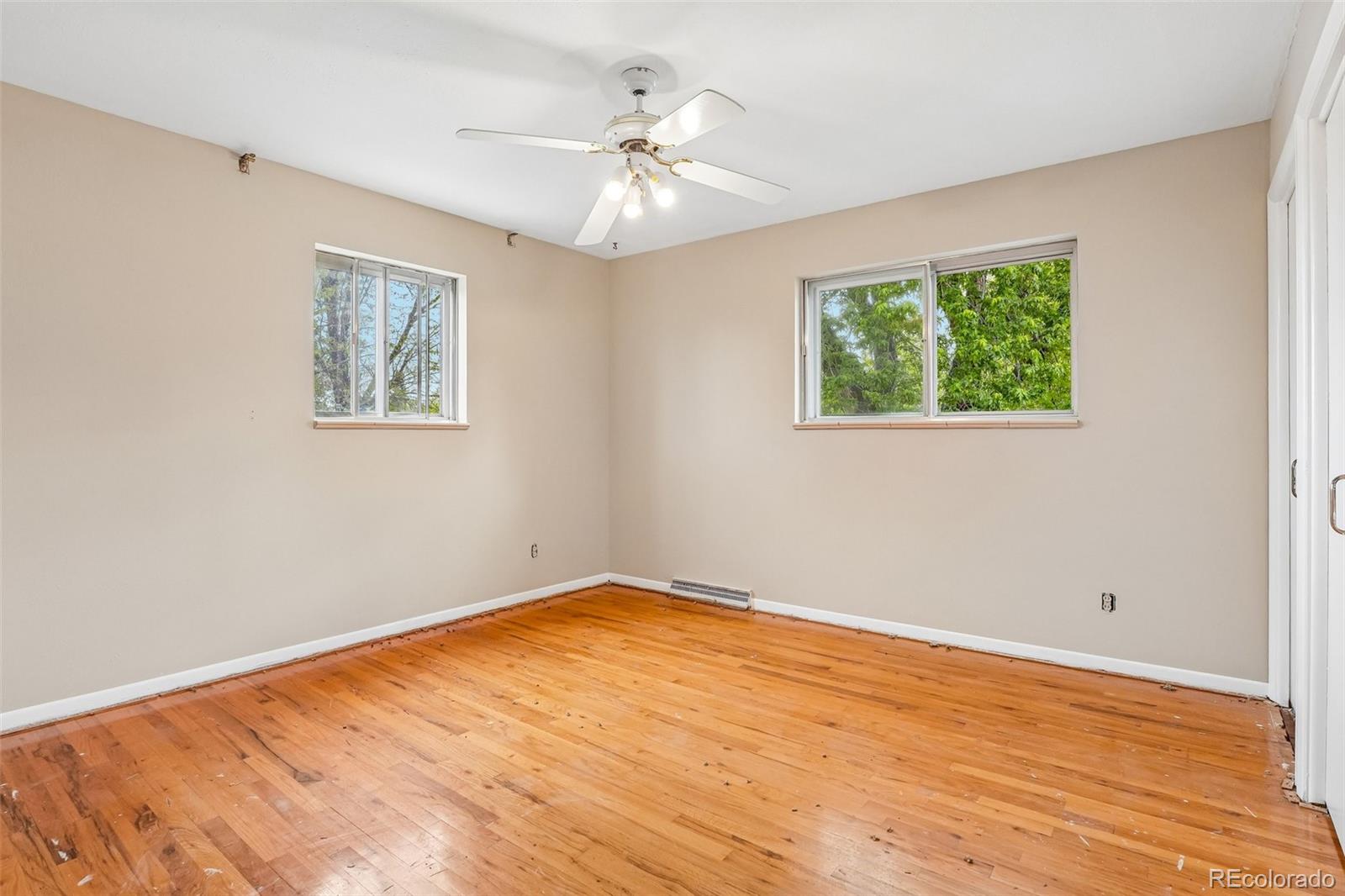MLS Image #17 for 926 s robb way,lakewood, Colorado