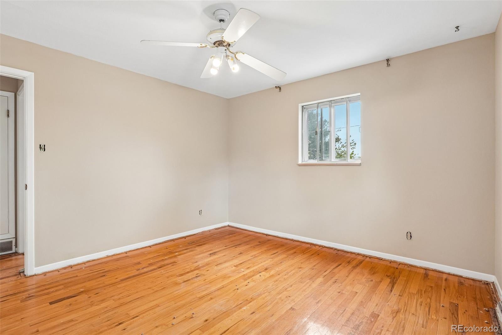 MLS Image #18 for 926 s robb way,lakewood, Colorado