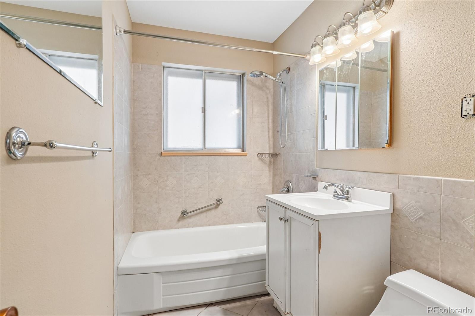 MLS Image #20 for 926 s robb way,lakewood, Colorado