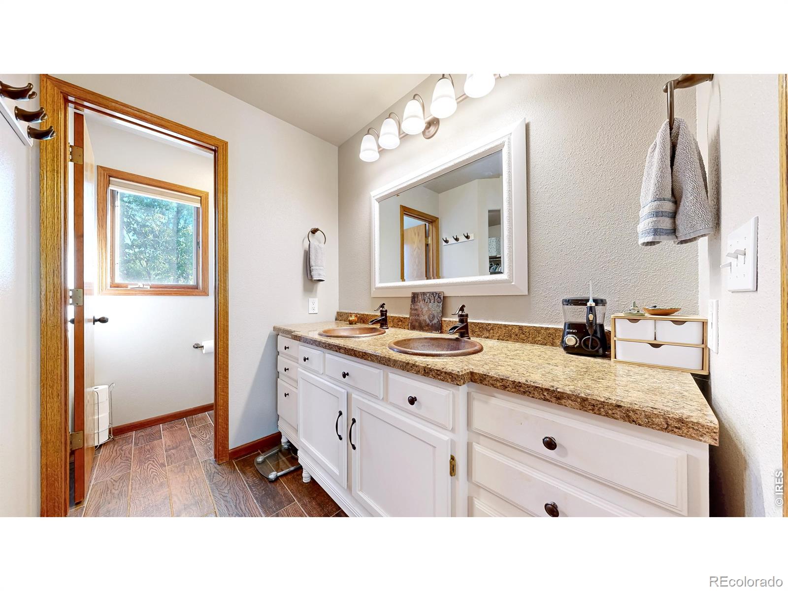 MLS Image #22 for 3866  minturn court,loveland, Colorado