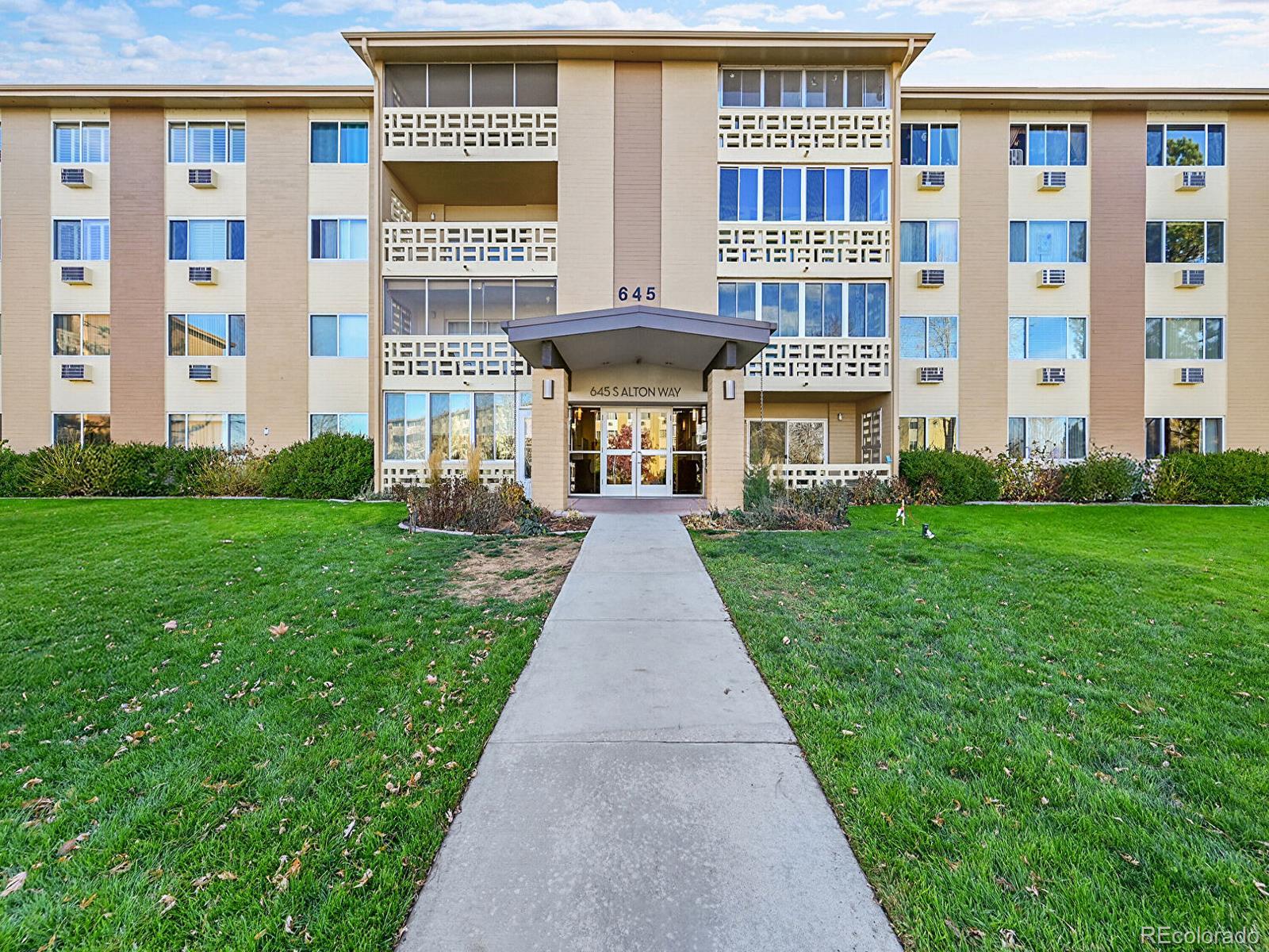 MLS Image #26 for 645 s alton way,denver, Colorado