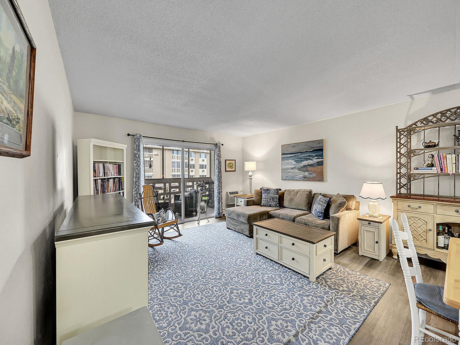 MLS Image #6 for 645 s alton way,denver, Colorado