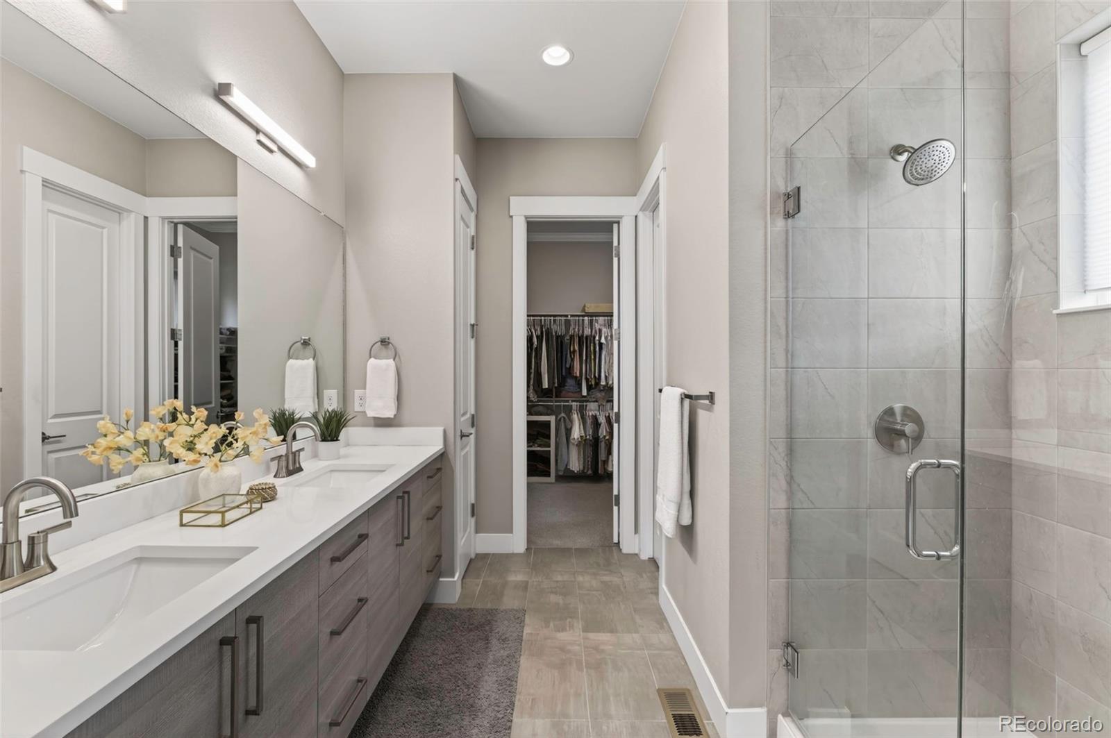 MLS Image #18 for 5635  zuni court,denver, Colorado