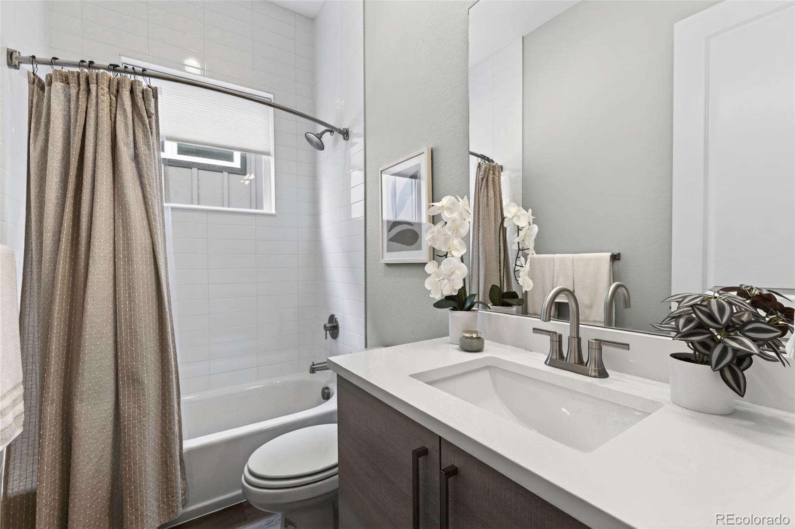 MLS Image #26 for 5635  zuni court,denver, Colorado