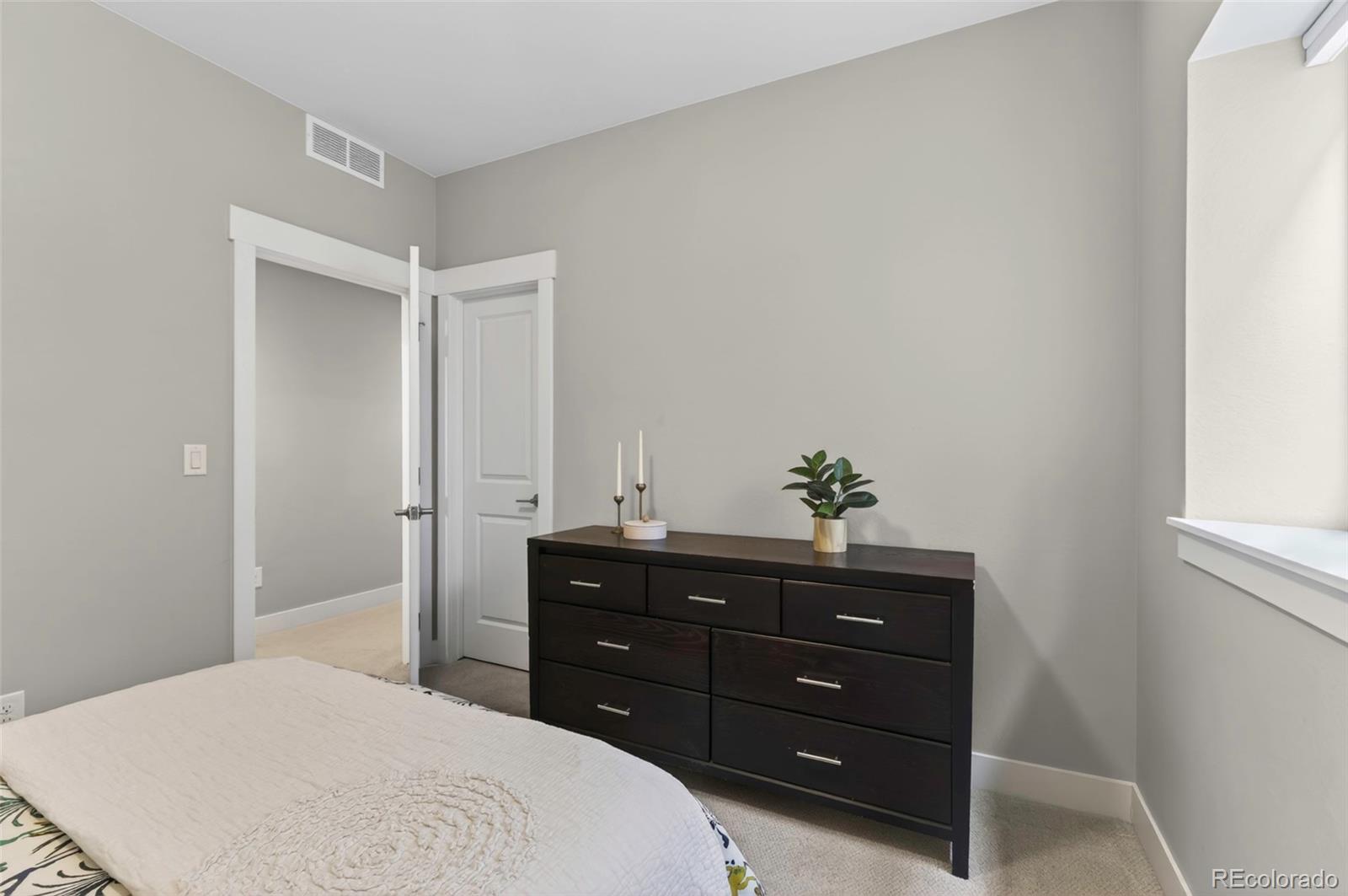 MLS Image #32 for 5635  zuni court,denver, Colorado
