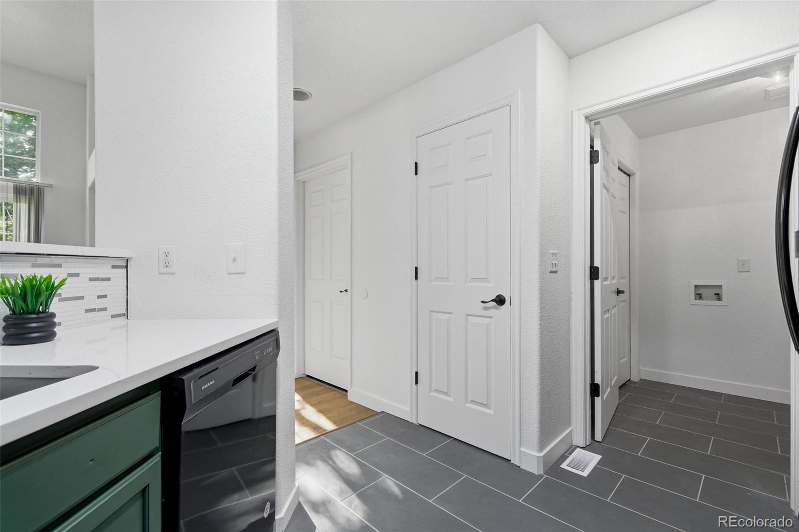 MLS Image #18 for 3000 e 112th avenue,northglenn, Colorado