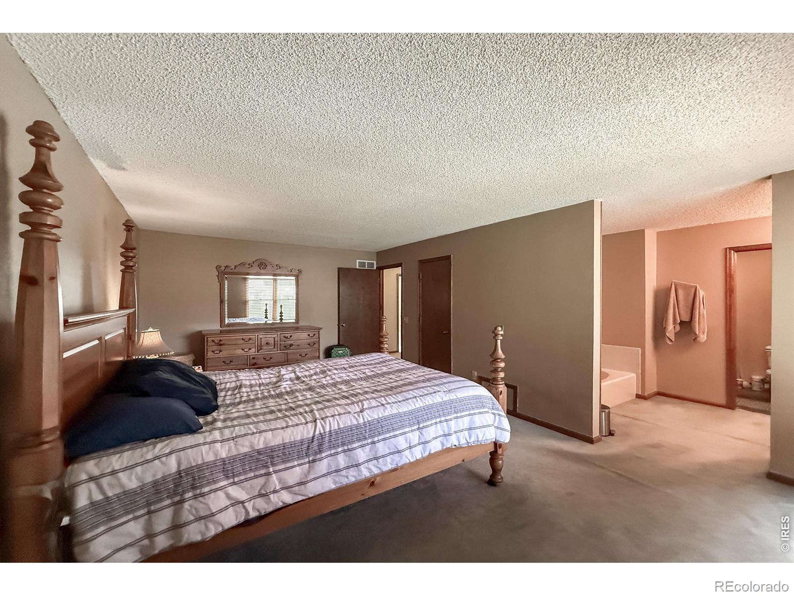 MLS Image #24 for 2288  spinnaker circle,longmont, Colorado