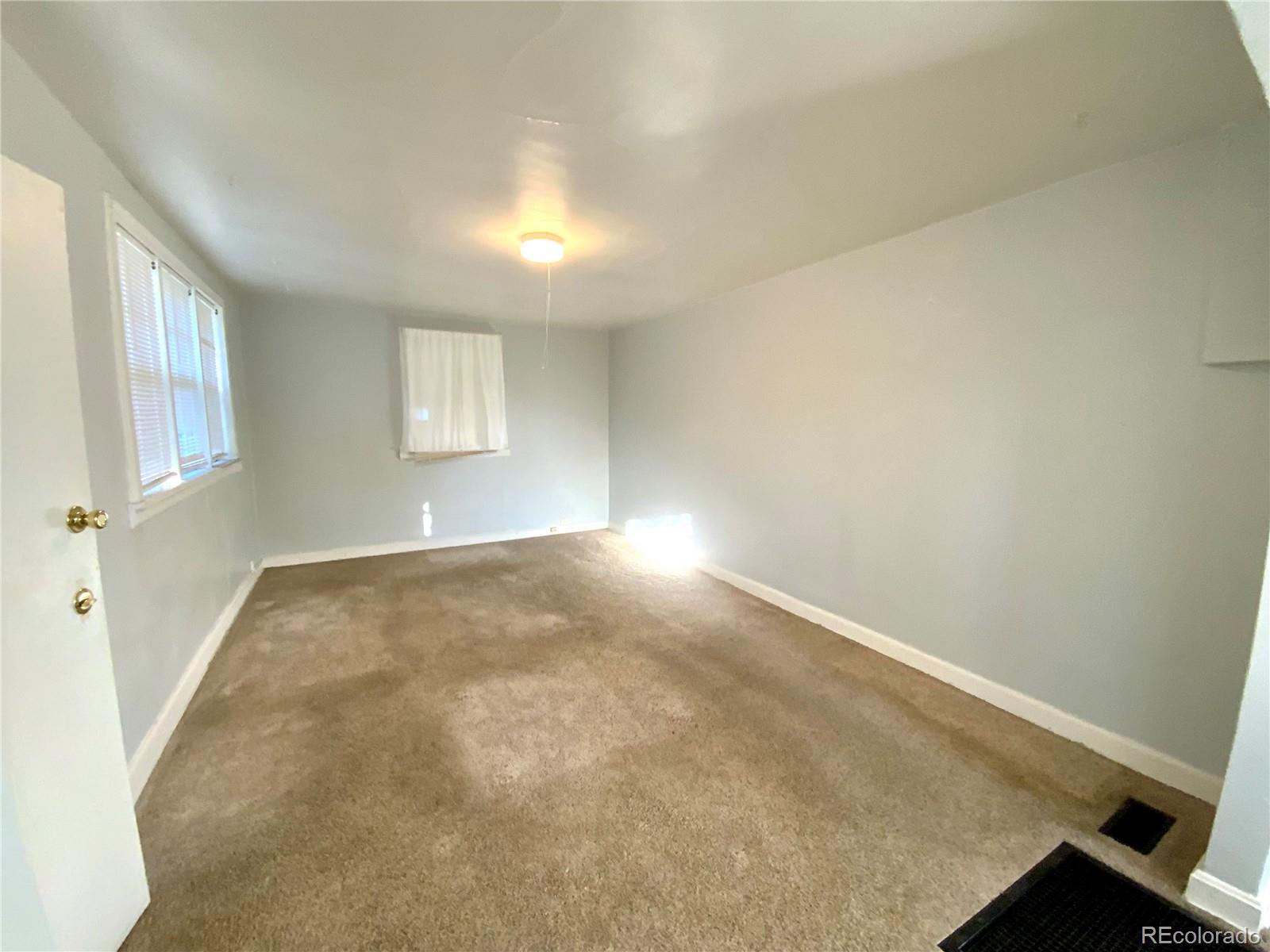 MLS Image #10 for 7414 e 12th avenue,denver, Colorado