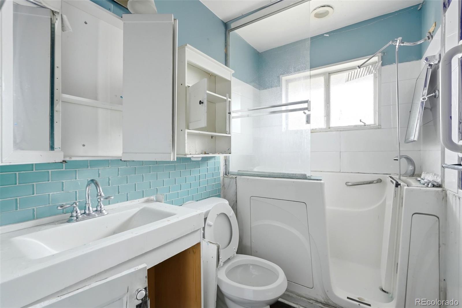 MLS Image #10 for 1343  lipan drive,denver, Colorado