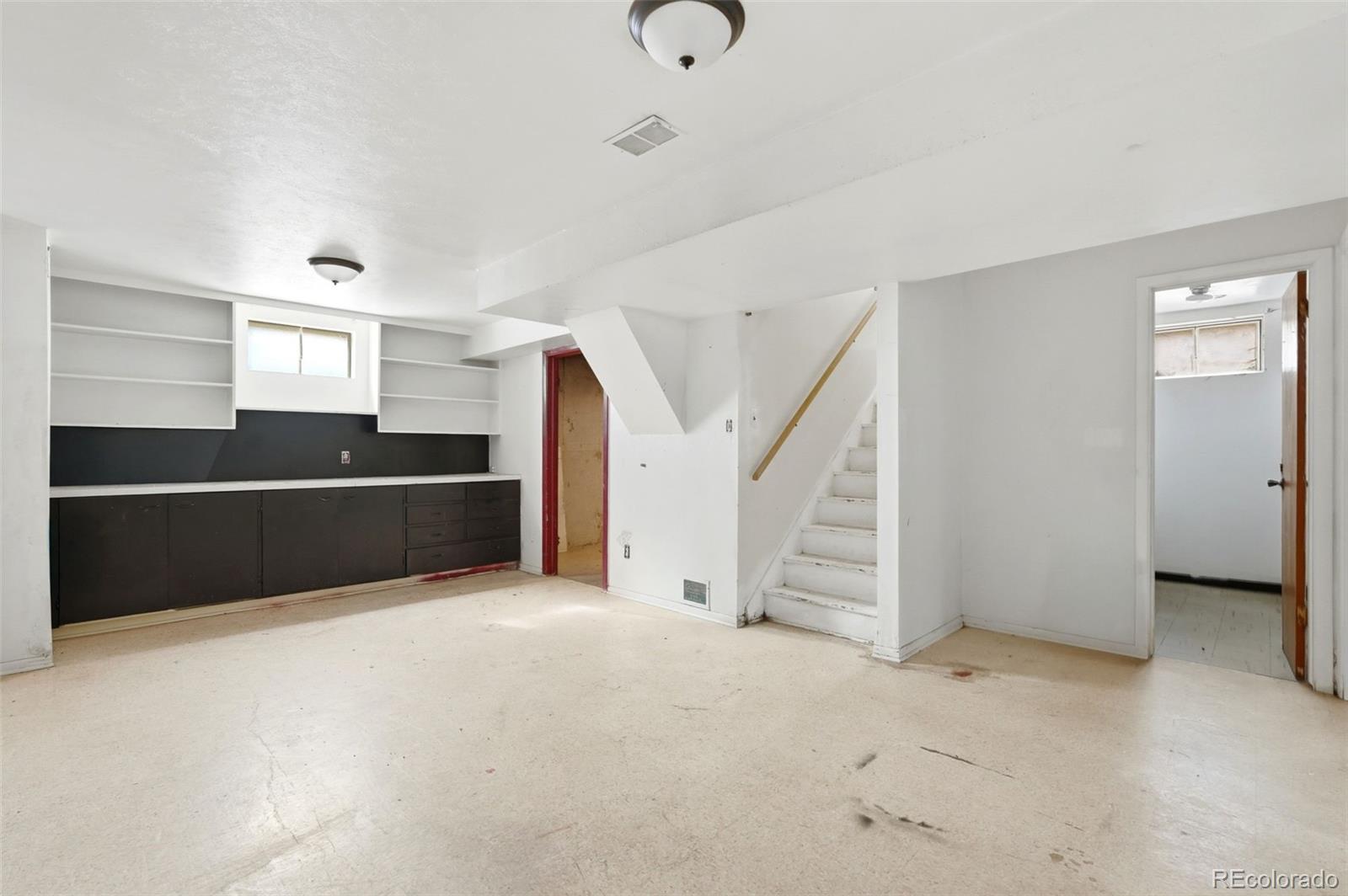 MLS Image #11 for 1343  lipan drive,denver, Colorado