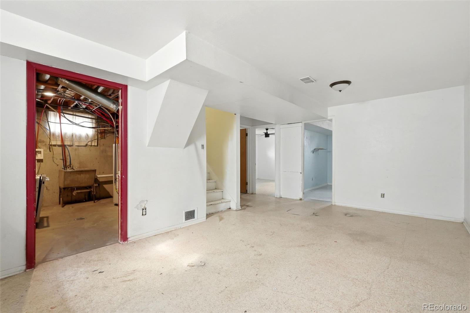 MLS Image #12 for 1343  lipan drive,denver, Colorado