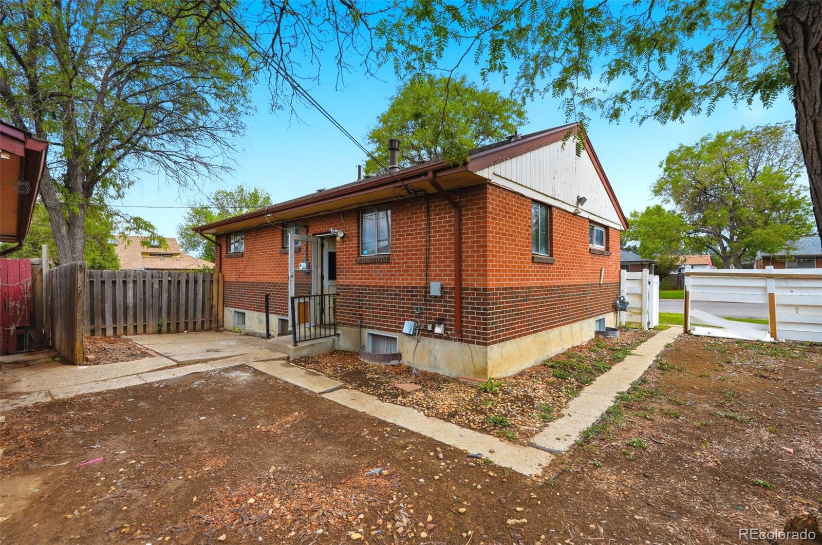 MLS Image #17 for 1343  lipan drive,denver, Colorado