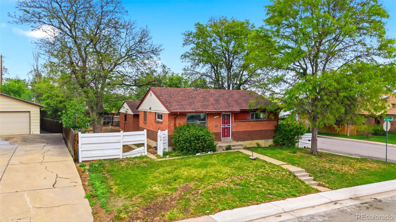 MLS Image #26 for 1343  lipan drive,denver, Colorado