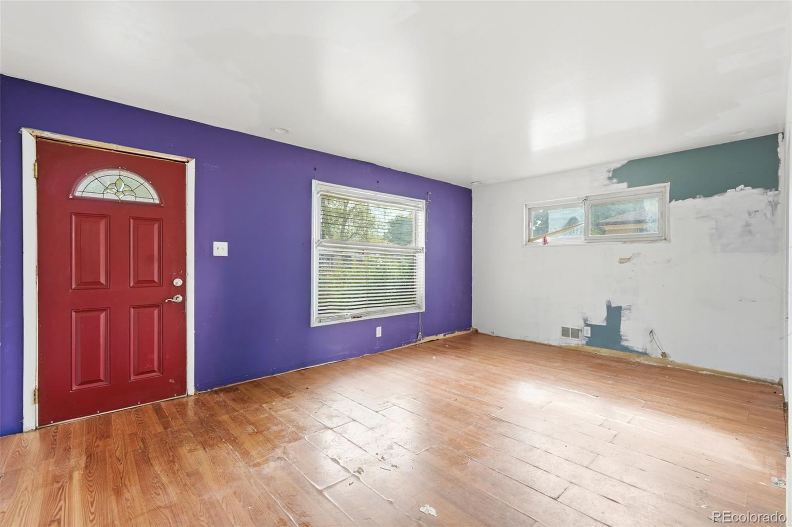 MLS Image #3 for 1343  lipan drive,denver, Colorado