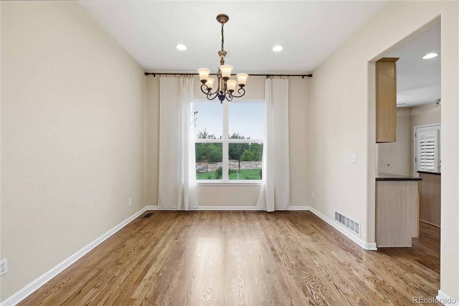 MLS Image #10 for 7148 s quemoy street,aurora, Colorado