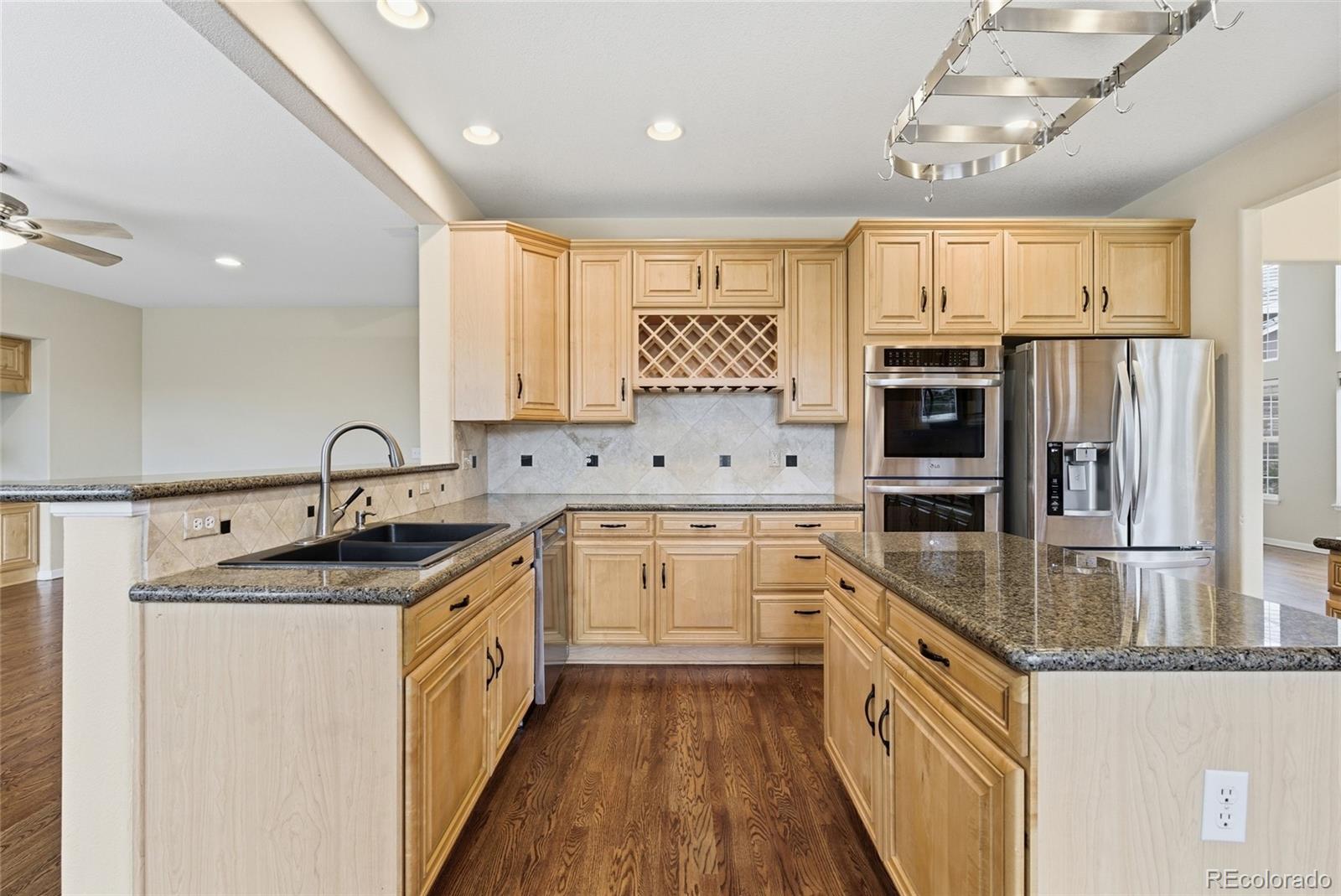 MLS Image #12 for 7148 s quemoy street,aurora, Colorado