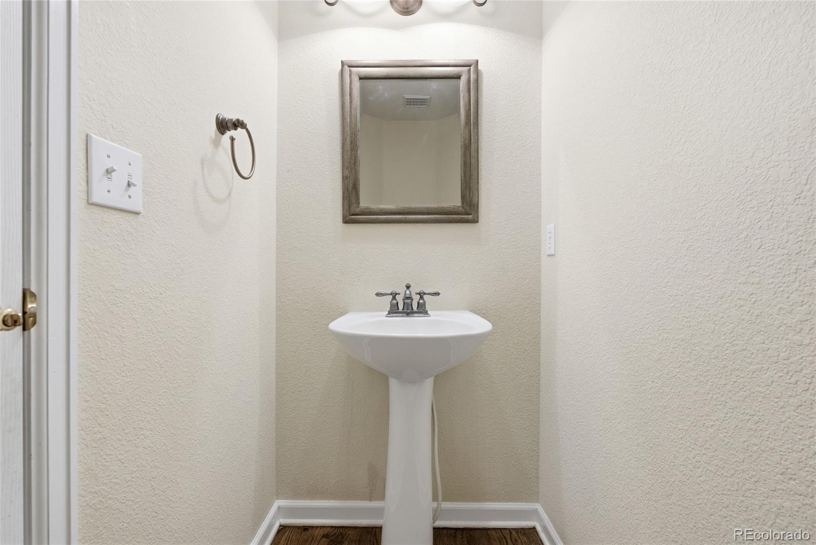 MLS Image #20 for 7148 s quemoy street,aurora, Colorado