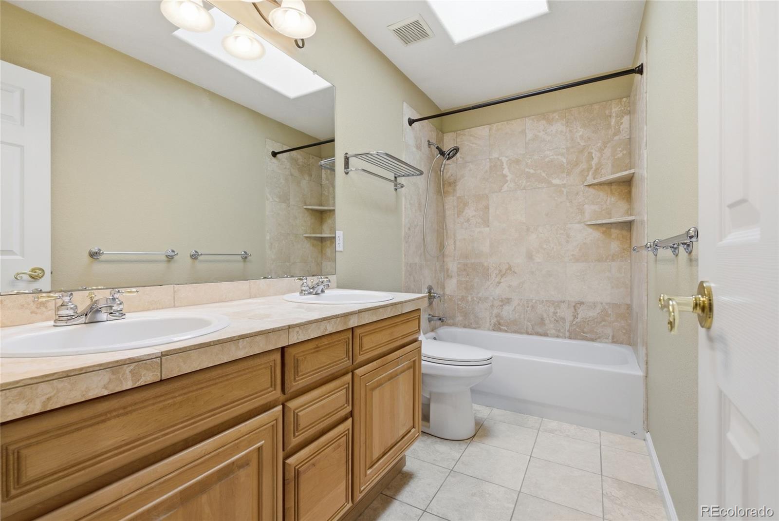 MLS Image #29 for 7148 s quemoy street,aurora, Colorado