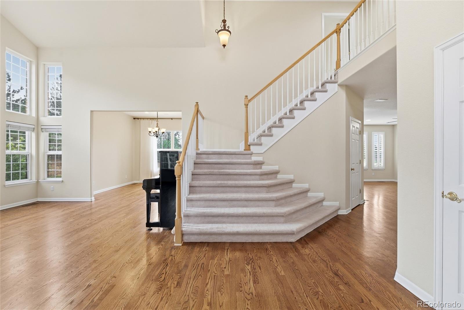 MLS Image #3 for 7148 s quemoy street,aurora, Colorado