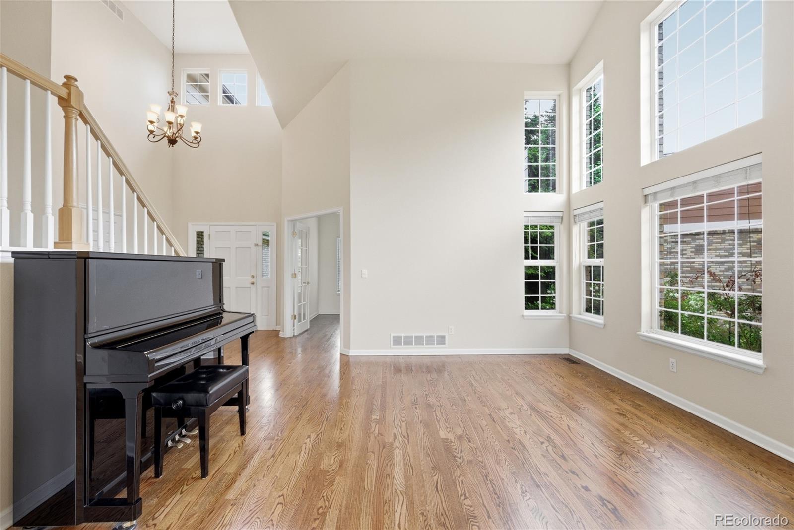 MLS Image #5 for 7148 s quemoy street,aurora, Colorado