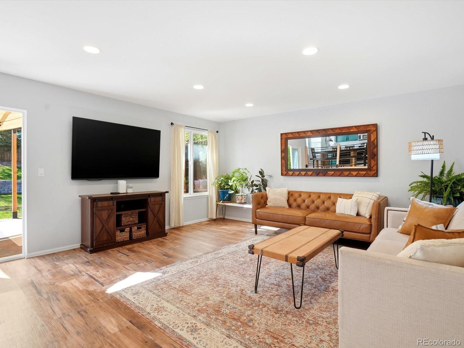 MLS Image #14 for 5452 s valdai way,aurora, Colorado