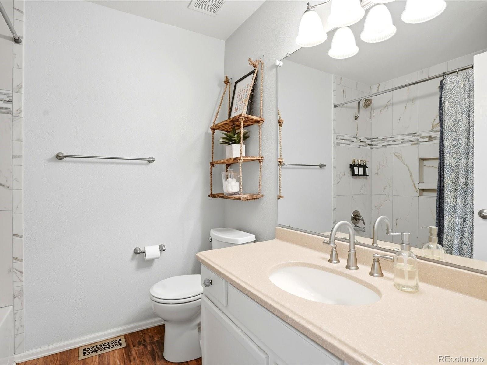 MLS Image #26 for 5452 s valdai way,aurora, Colorado