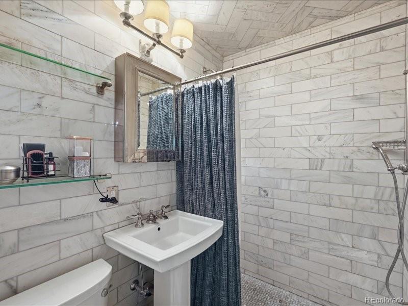 MLS Image #18 for 2100 n franklin street,denver, Colorado