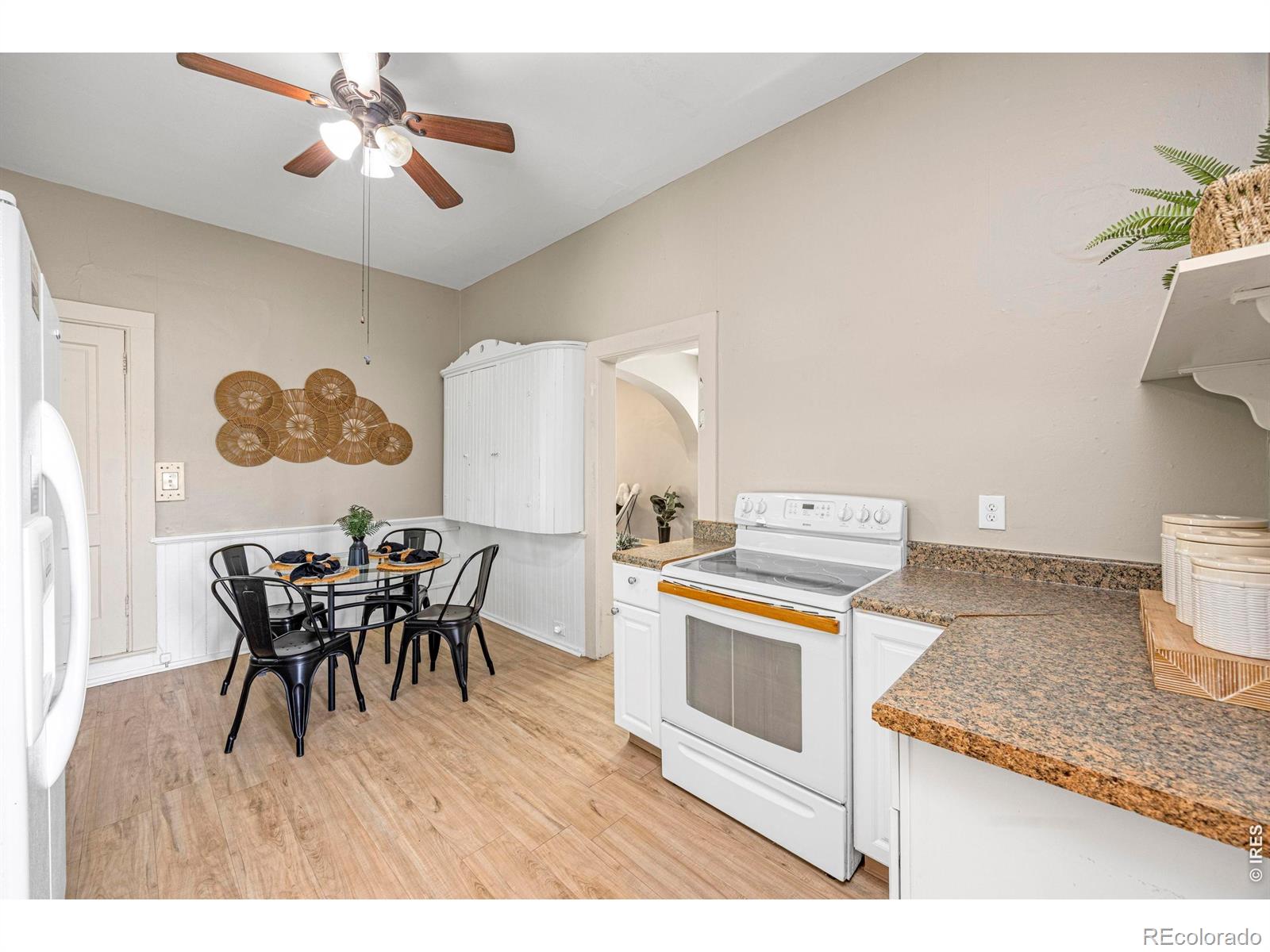 MLS Image #14 for 601  walnut street,windsor, Colorado