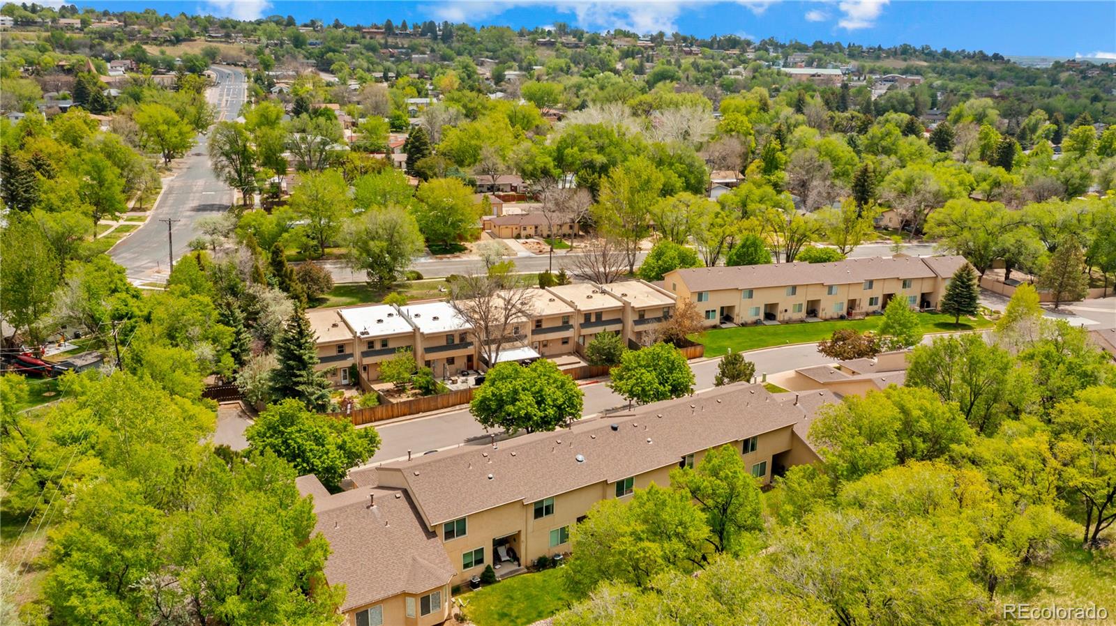 MLS Image #26 for 652  echo lane,colorado springs, Colorado