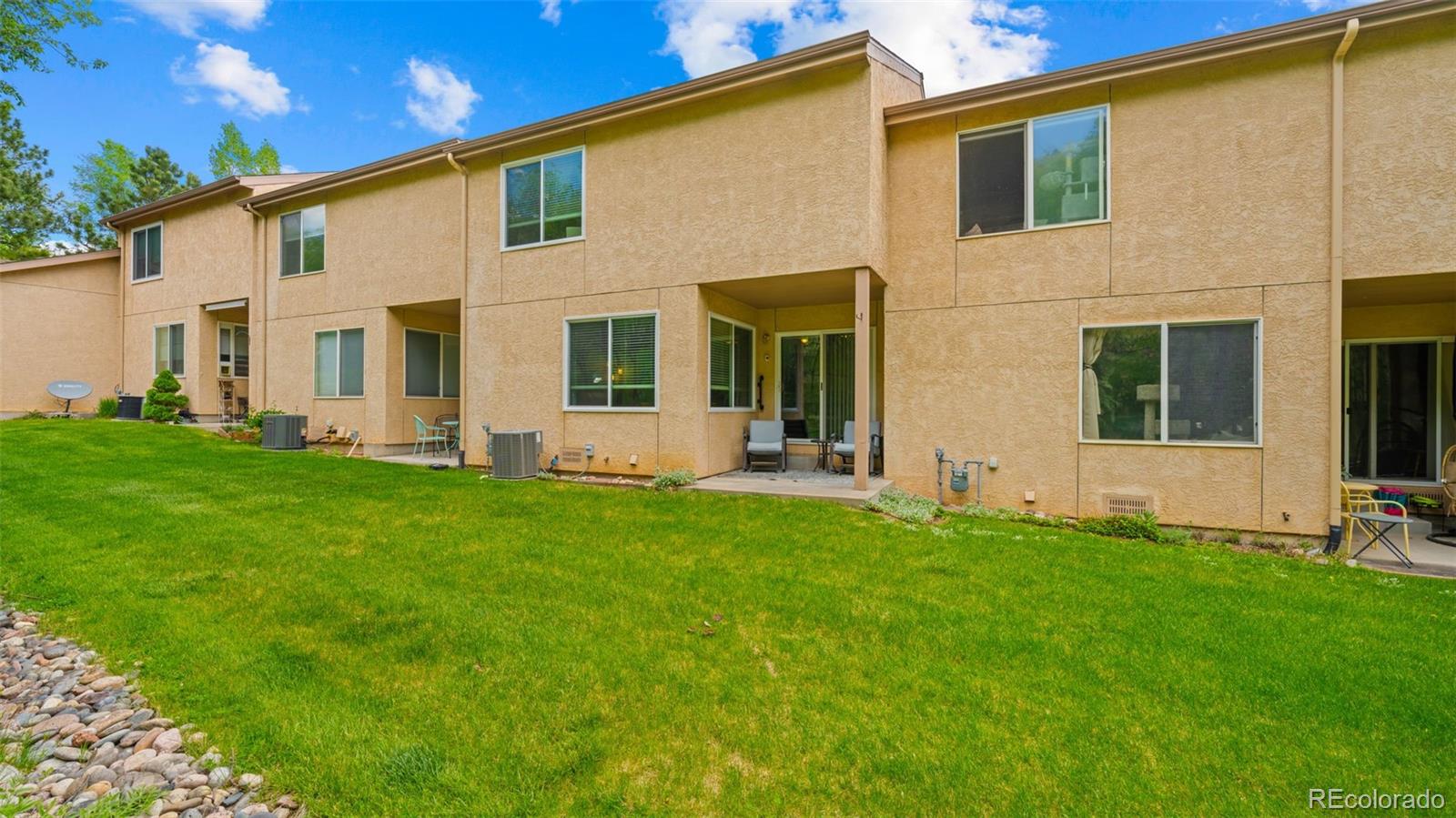 MLS Image #28 for 652  echo lane,colorado springs, Colorado