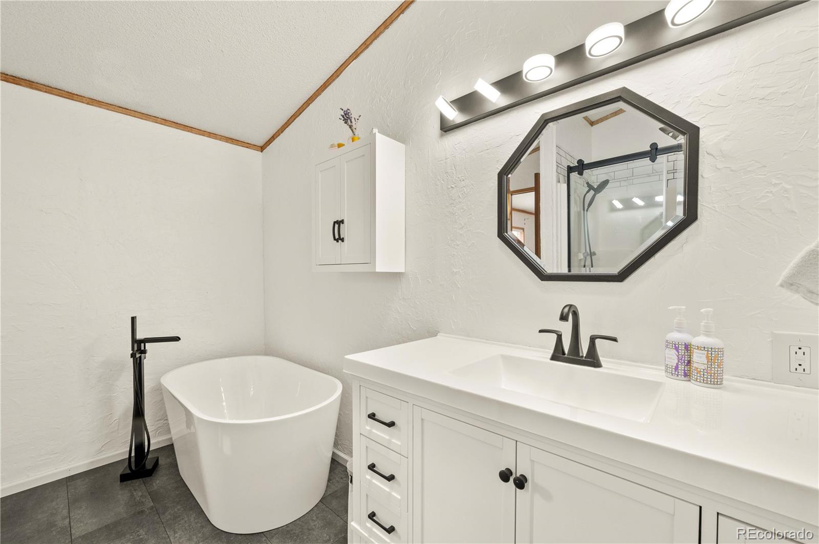 MLS Image #18 for 45  knight lane,cotopaxi, Colorado