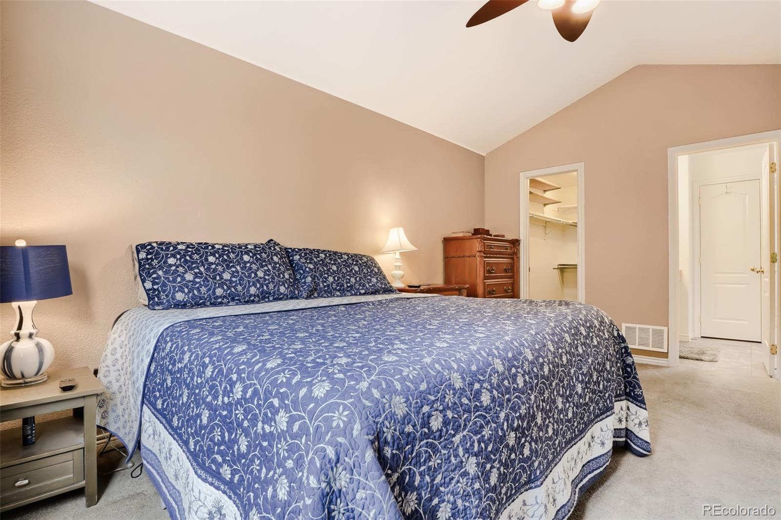 MLS Image #15 for 3261 s uravan court,aurora, Colorado