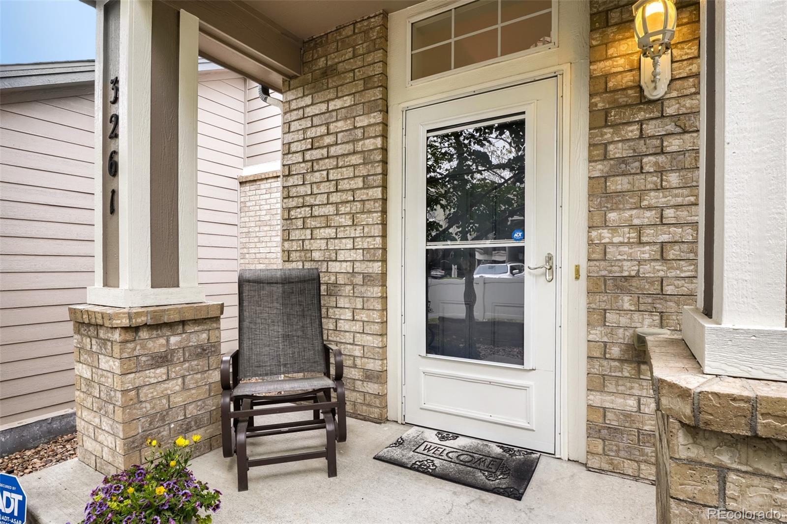 MLS Image #3 for 3261 s uravan court,aurora, Colorado