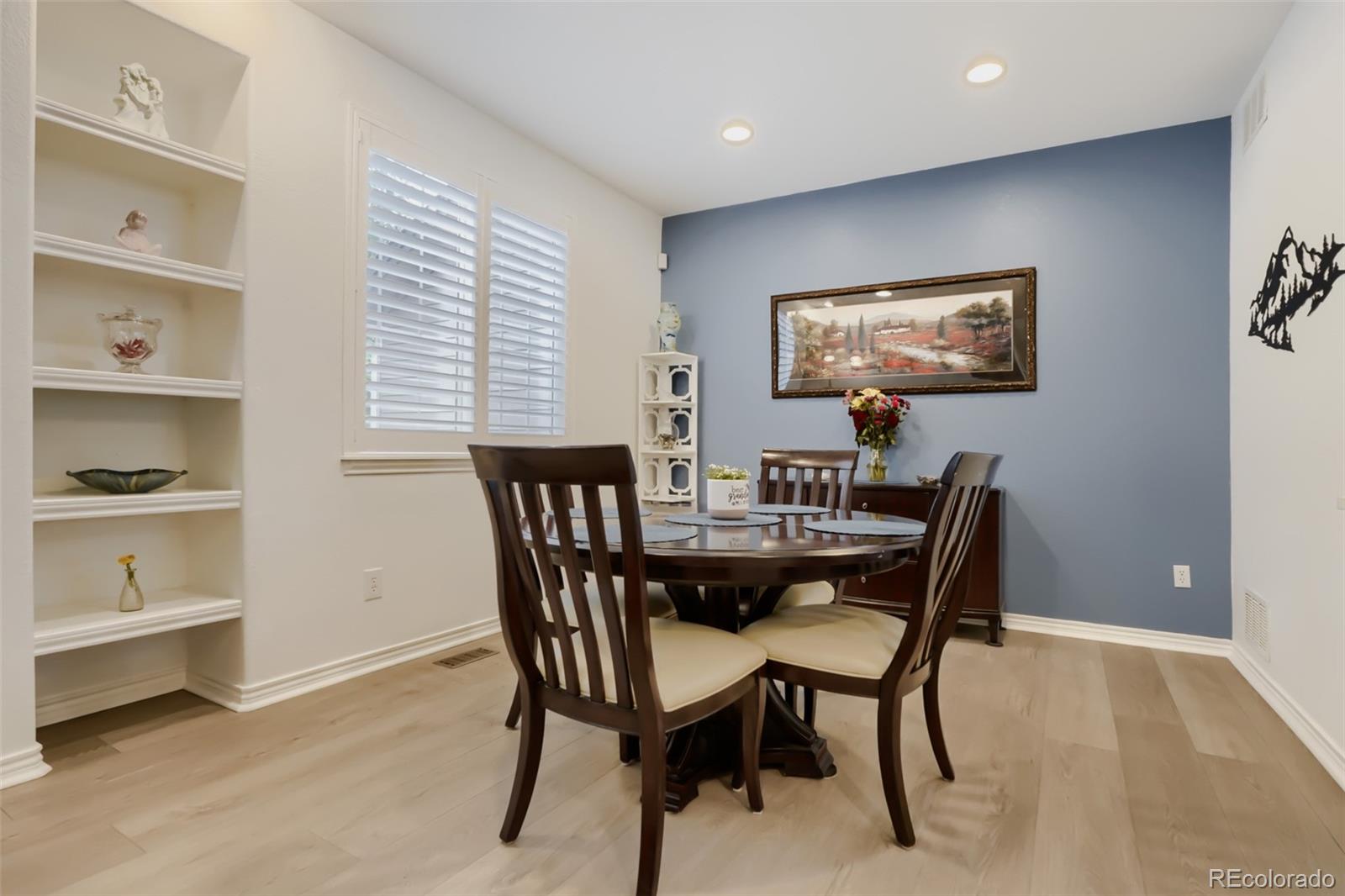 MLS Image #6 for 3261 s uravan court,aurora, Colorado