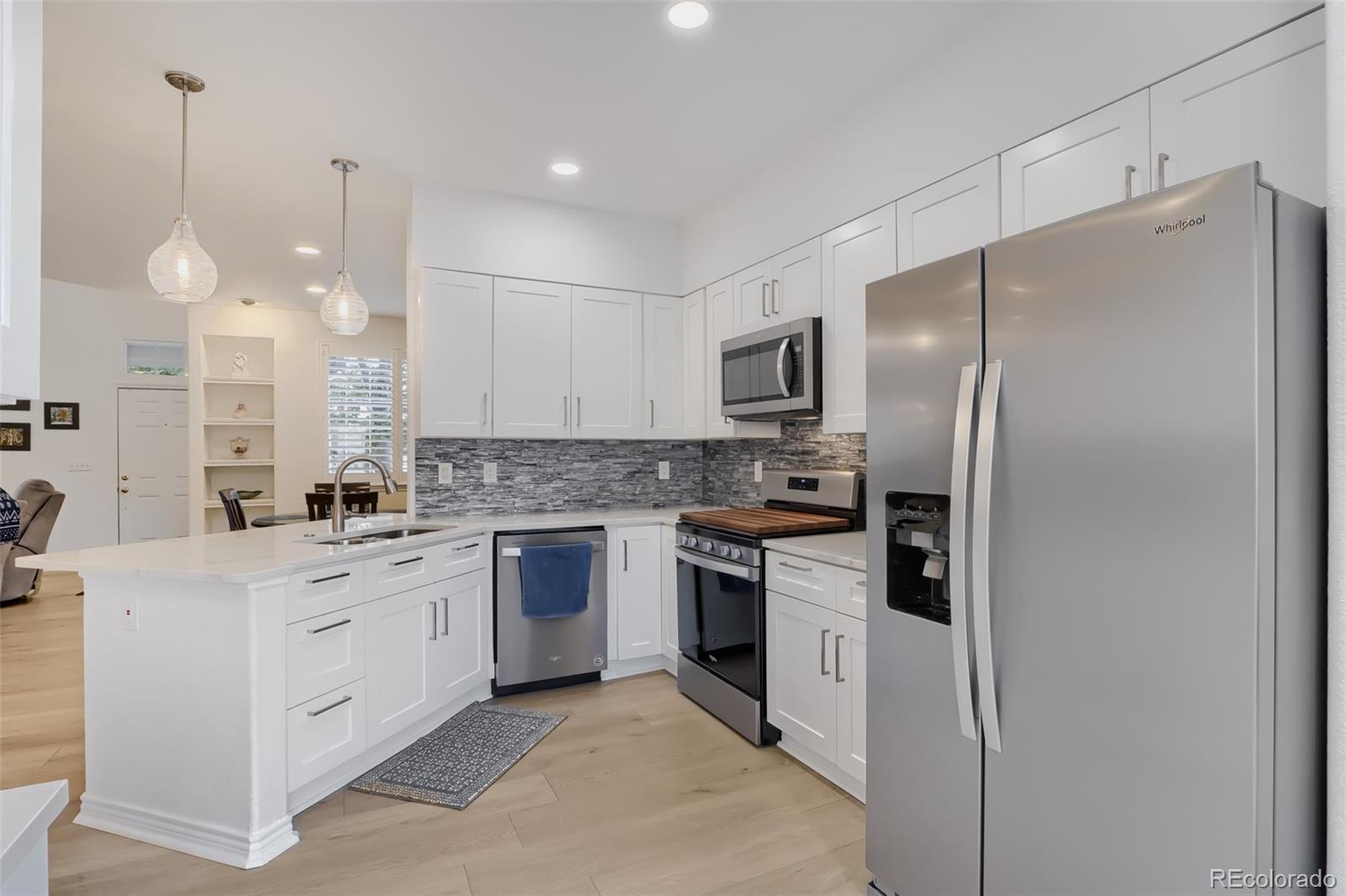 MLS Image #7 for 3261 s uravan court,aurora, Colorado
