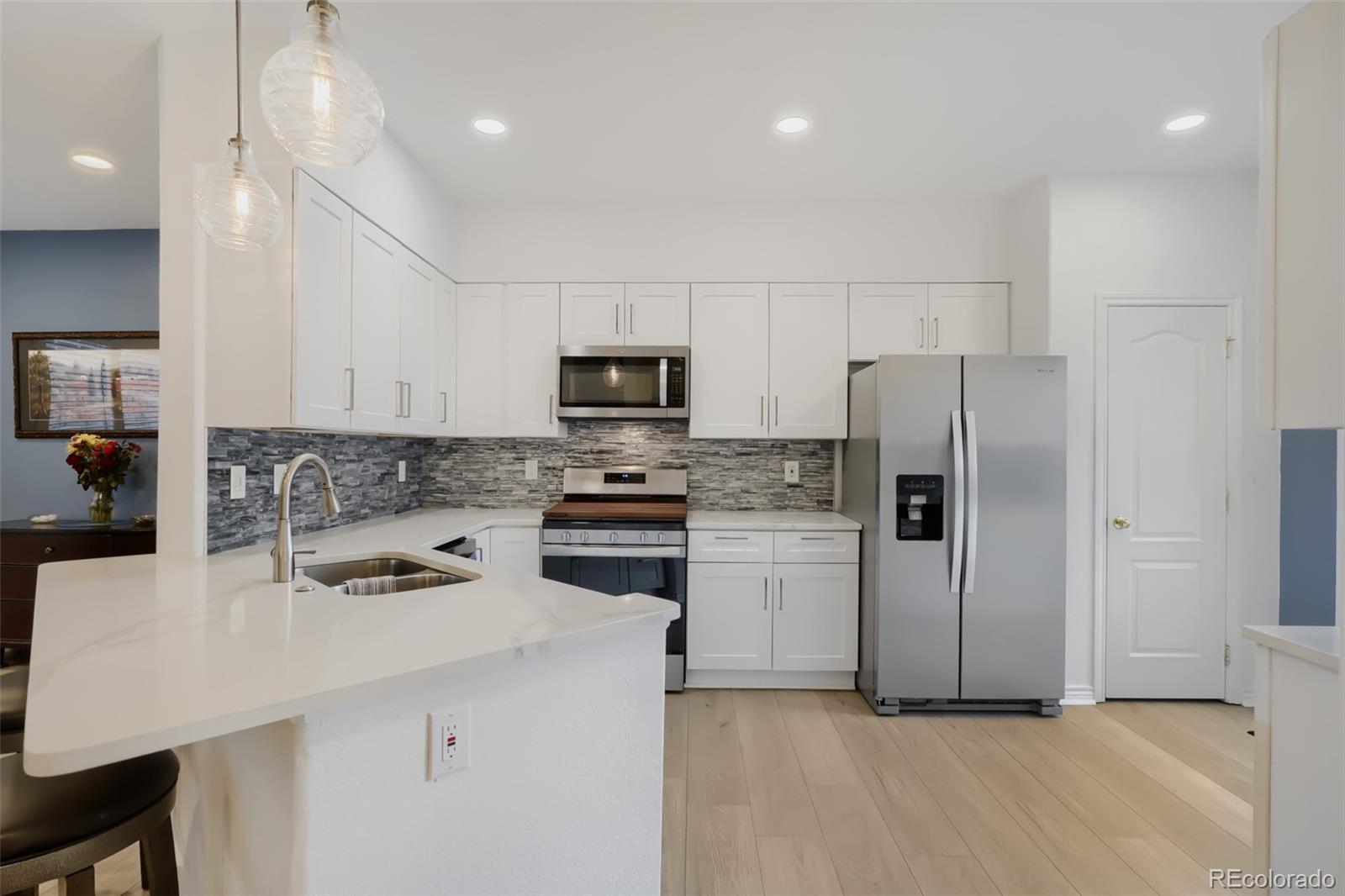 MLS Image #8 for 3261 s uravan court,aurora, Colorado