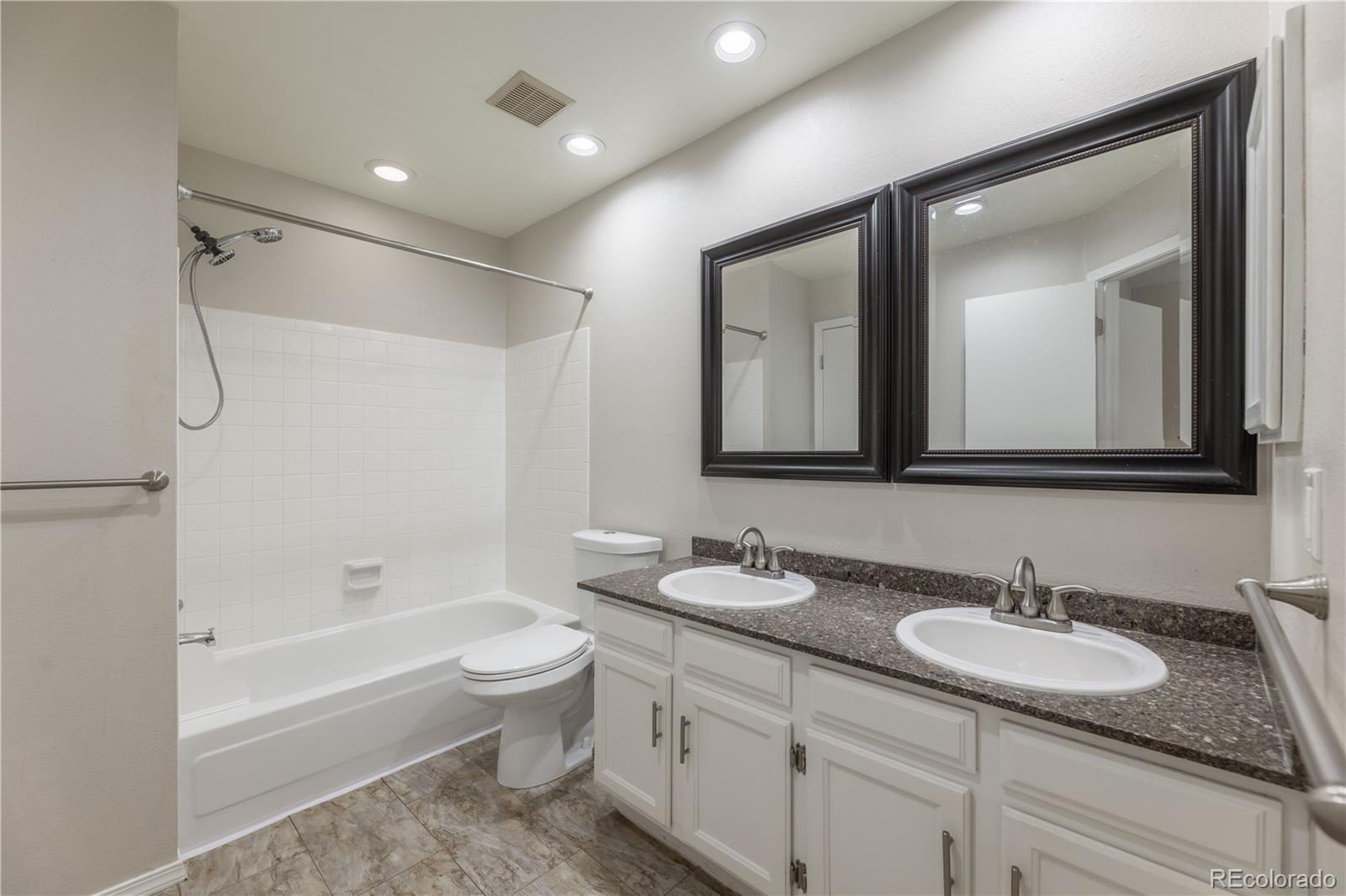 MLS Image #14 for 1811 s quebec way 3,denver, Colorado