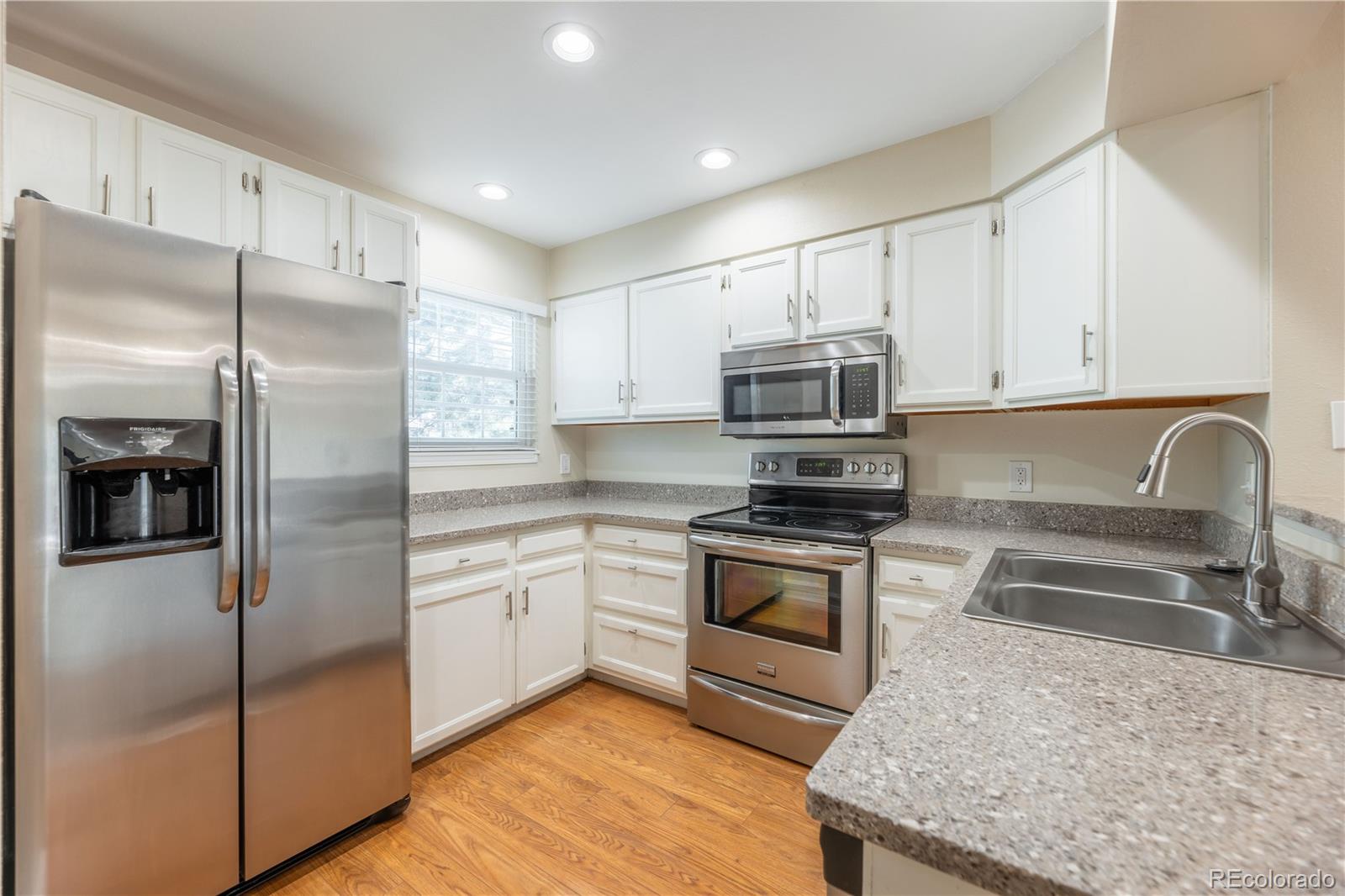 MLS Image #9 for 1811 s quebec way 3,denver, Colorado