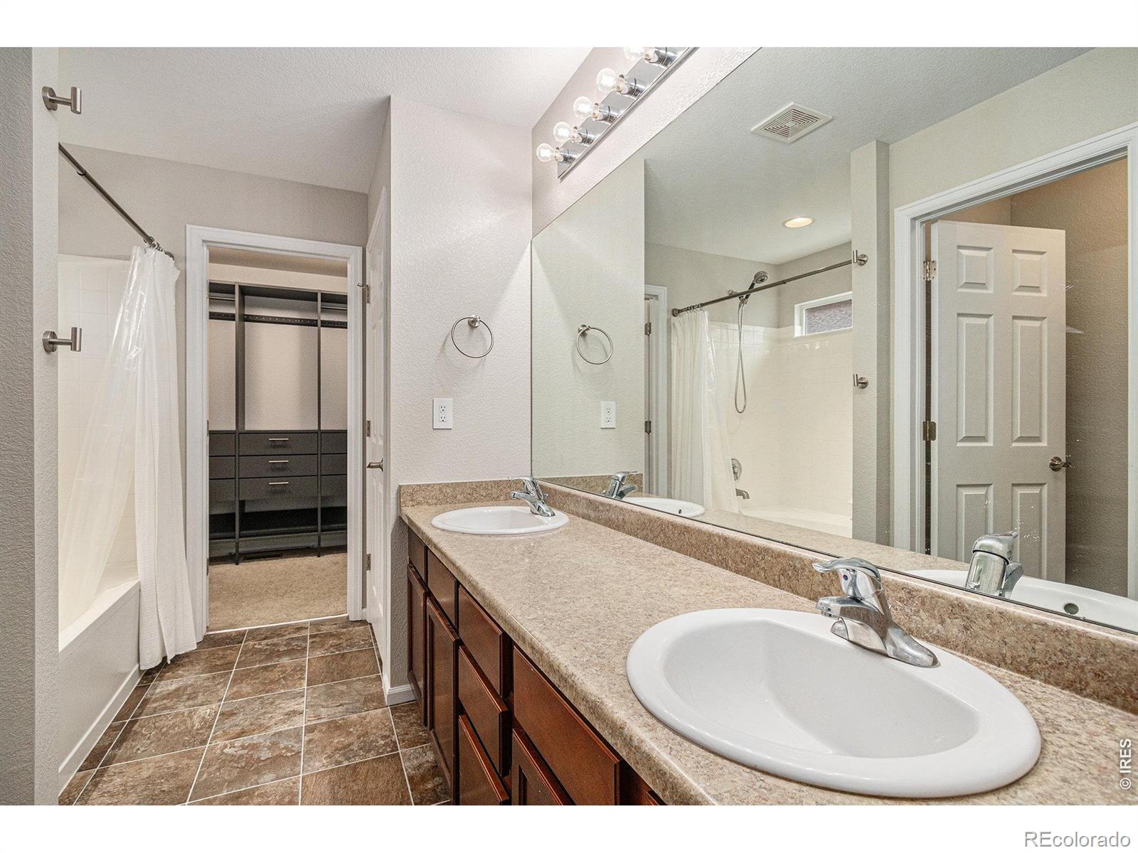 MLS Image #13 for 2315  clipper way,fort collins, Colorado
