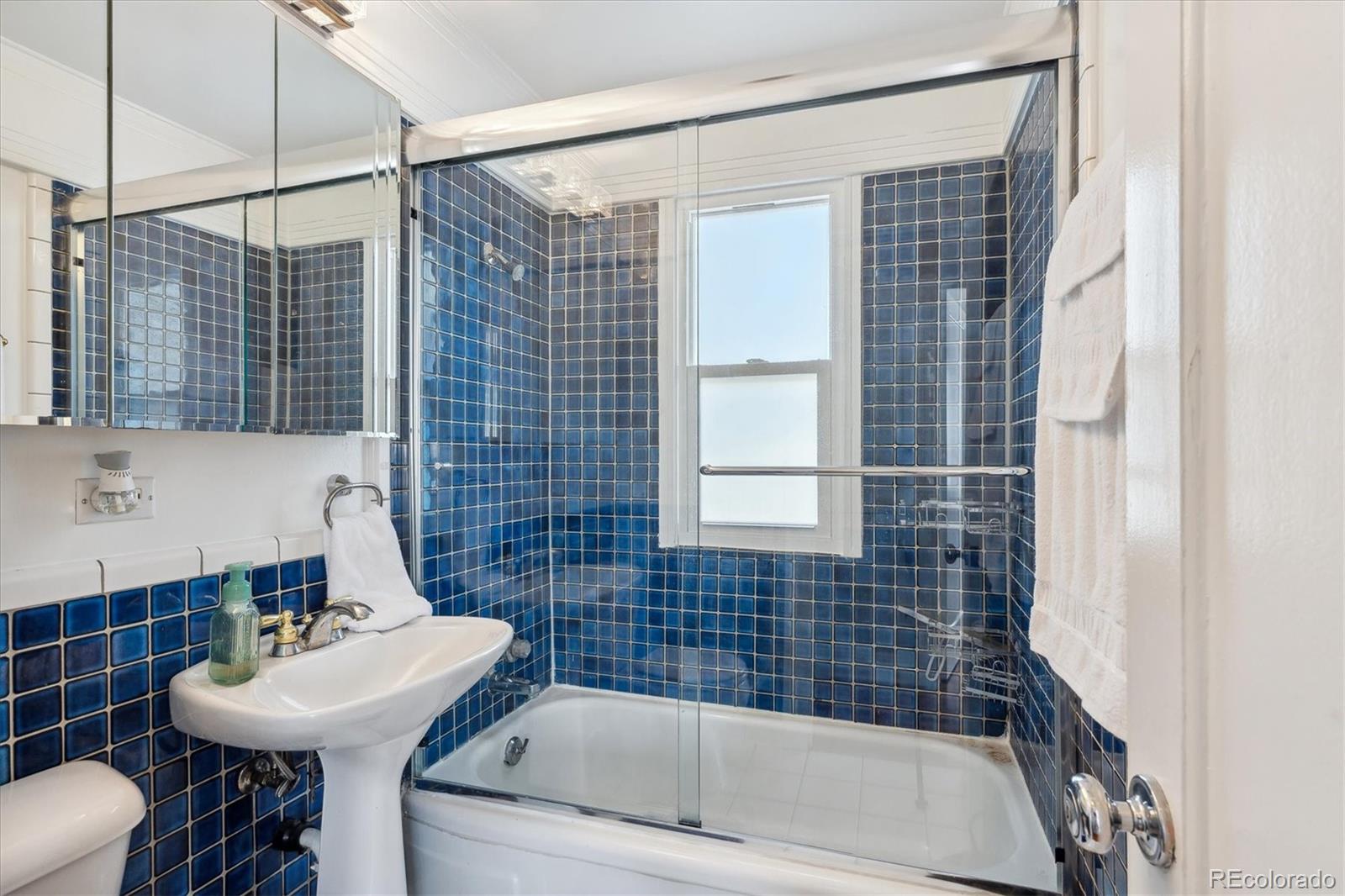 MLS Image #13 for 2141 w gill place,denver, Colorado