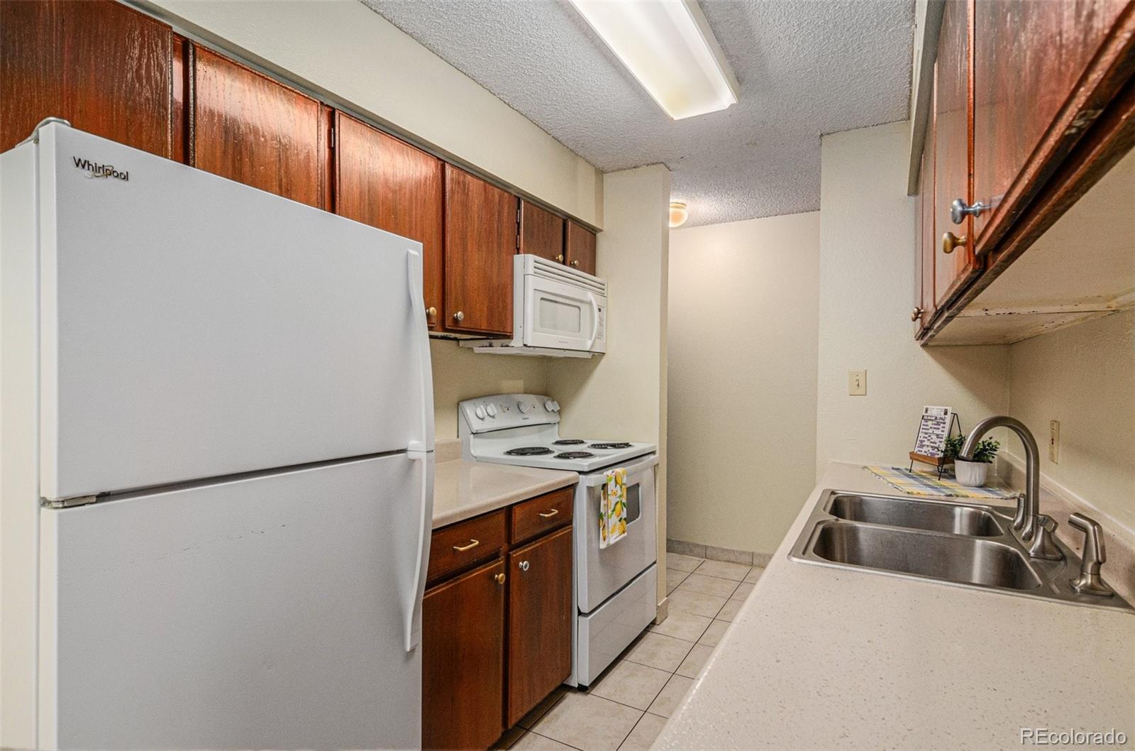 MLS Image #5 for 7335 e quincy avenue,denver, Colorado