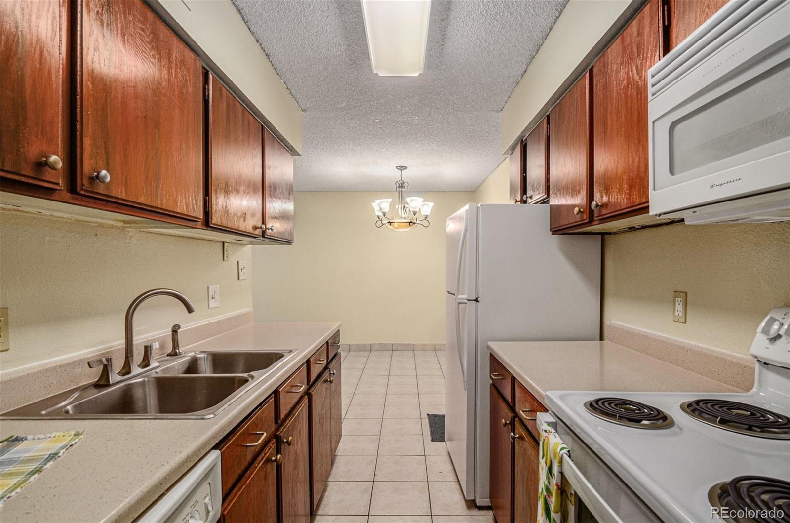 MLS Image #6 for 7335 e quincy avenue,denver, Colorado