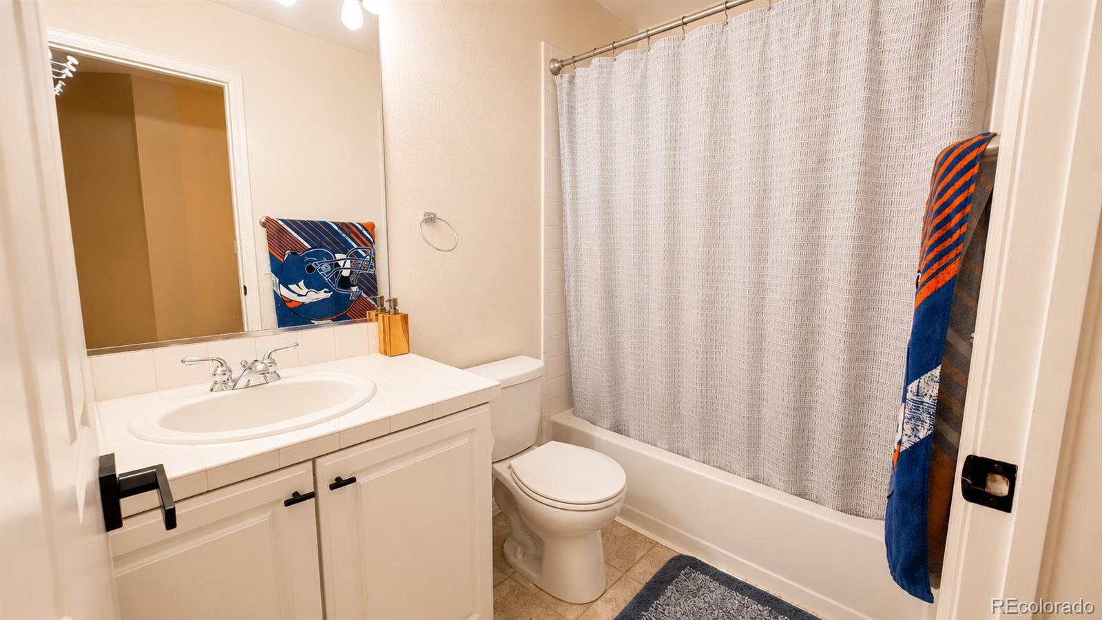 MLS Image #10 for 4632  gibraltar street,denver, Colorado